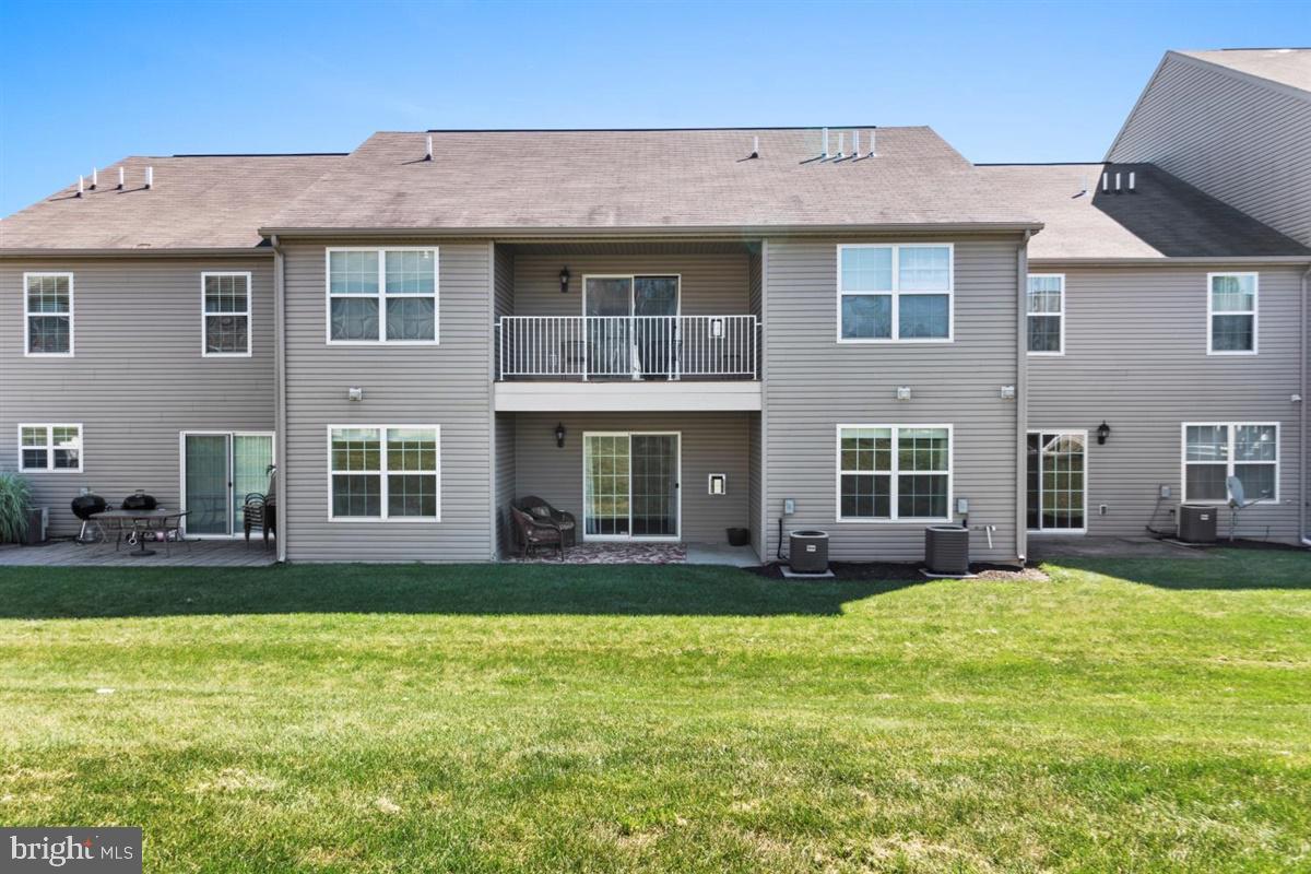 PINNACLE AT HERSHEY MEADOWS - Residential