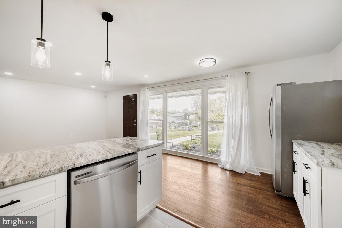 LAURAVILLE HISTORIC DISTRICT - Residential