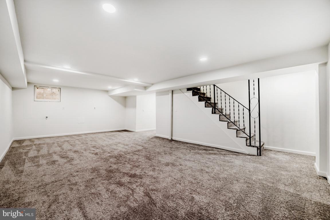 LAURAVILLE HISTORIC DISTRICT - Residential