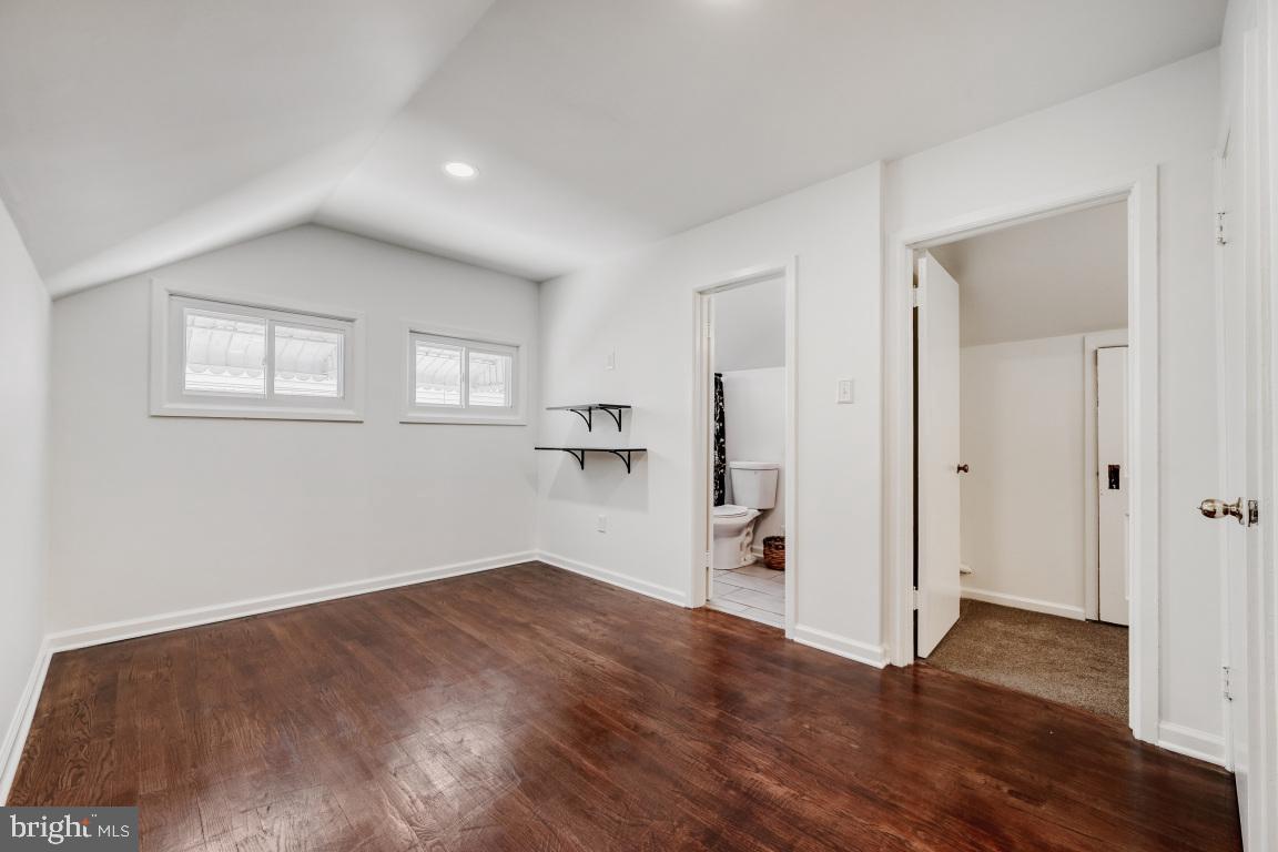 LAURAVILLE HISTORIC DISTRICT - Residential