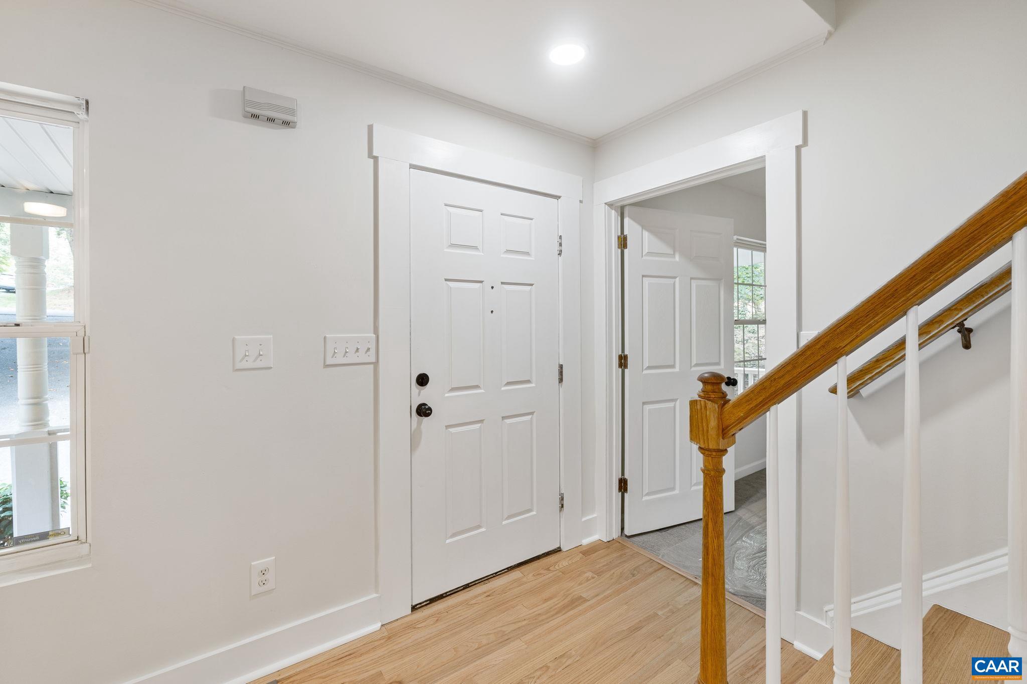 LAKE MONTICELLO - Residential