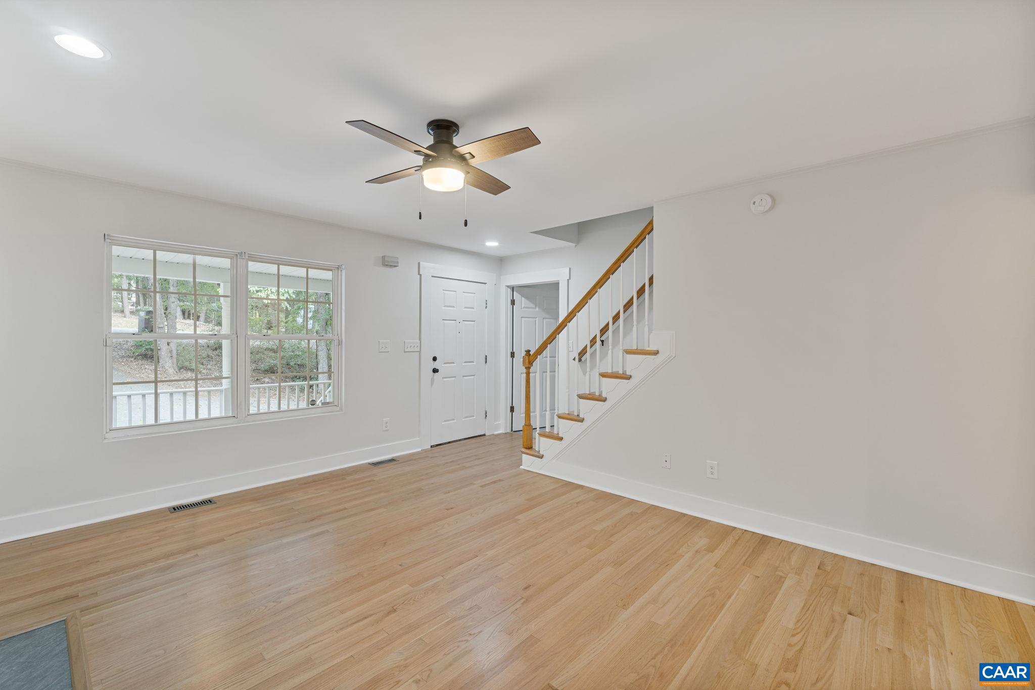 LAKE MONTICELLO - Residential