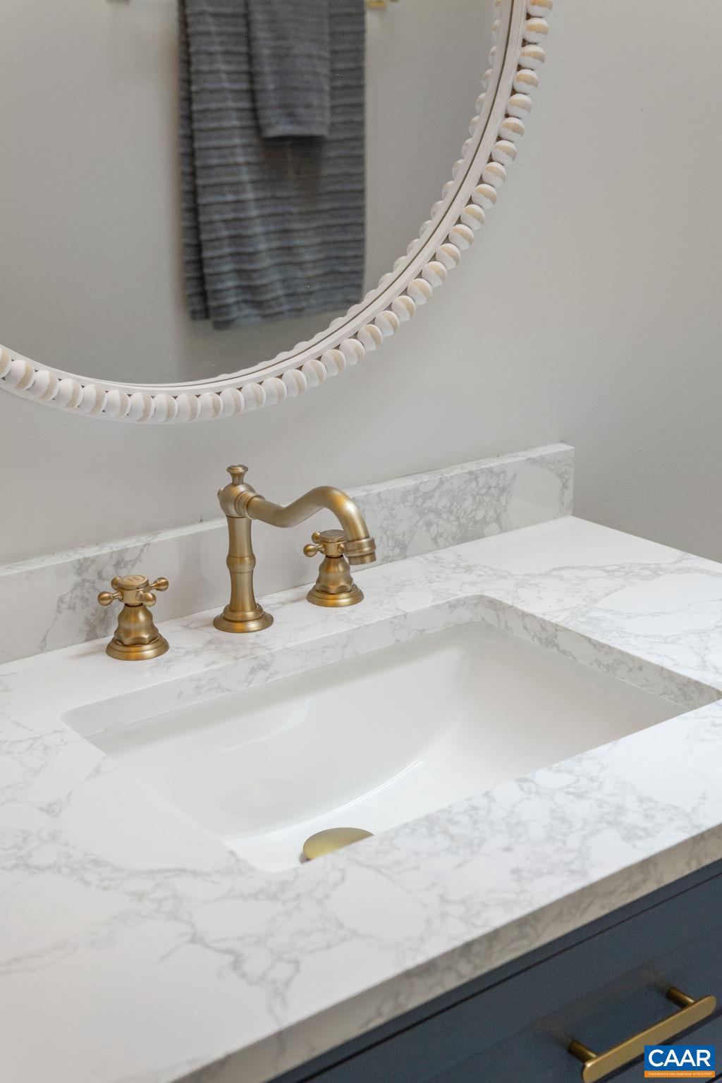 LAKE MONTICELLO - Residential