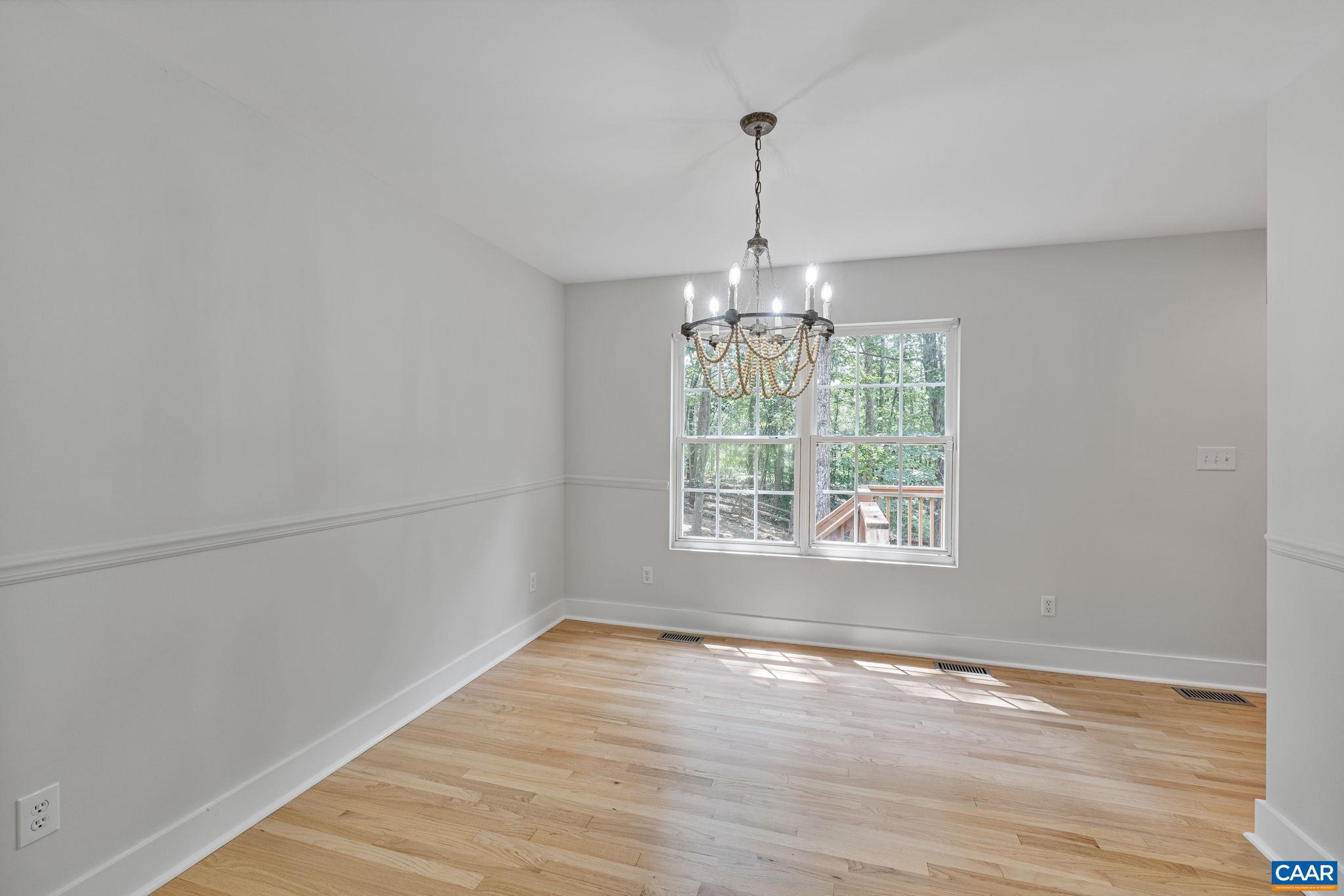 LAKE MONTICELLO - Residential