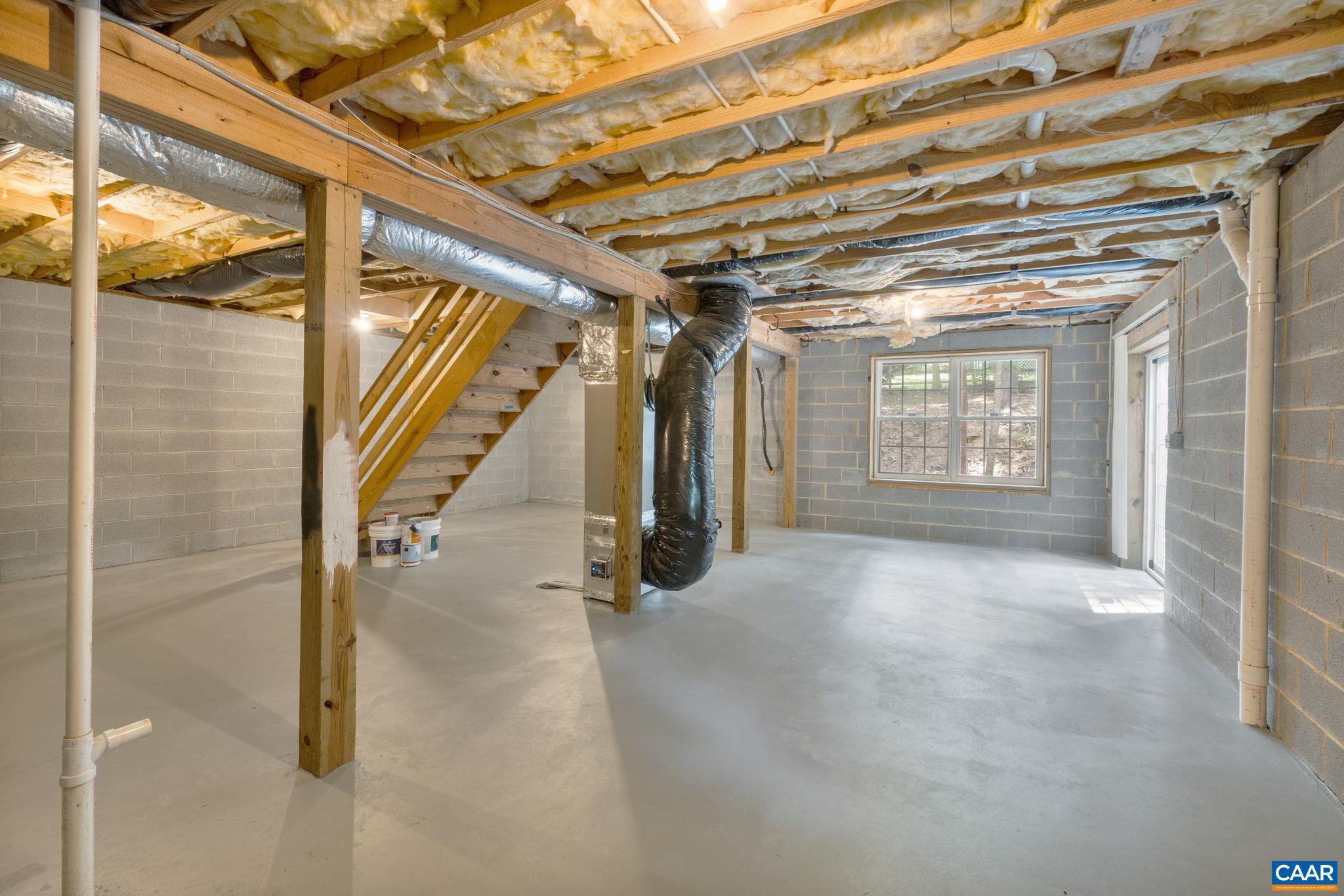 LAKE MONTICELLO - Residential