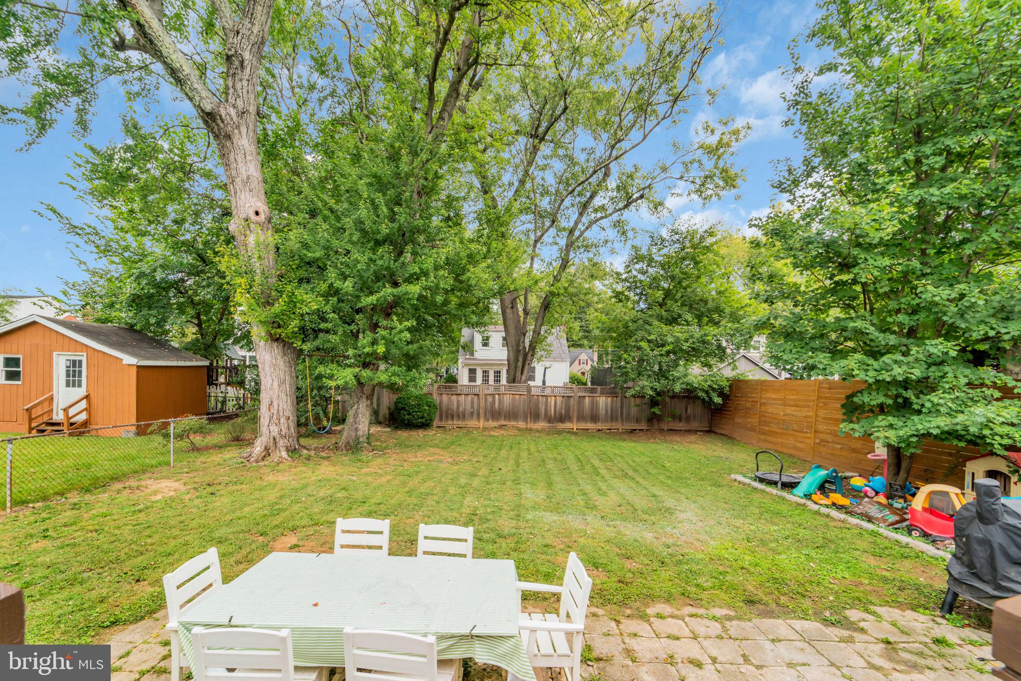 GREENWAY DOWNS - Residential Lease