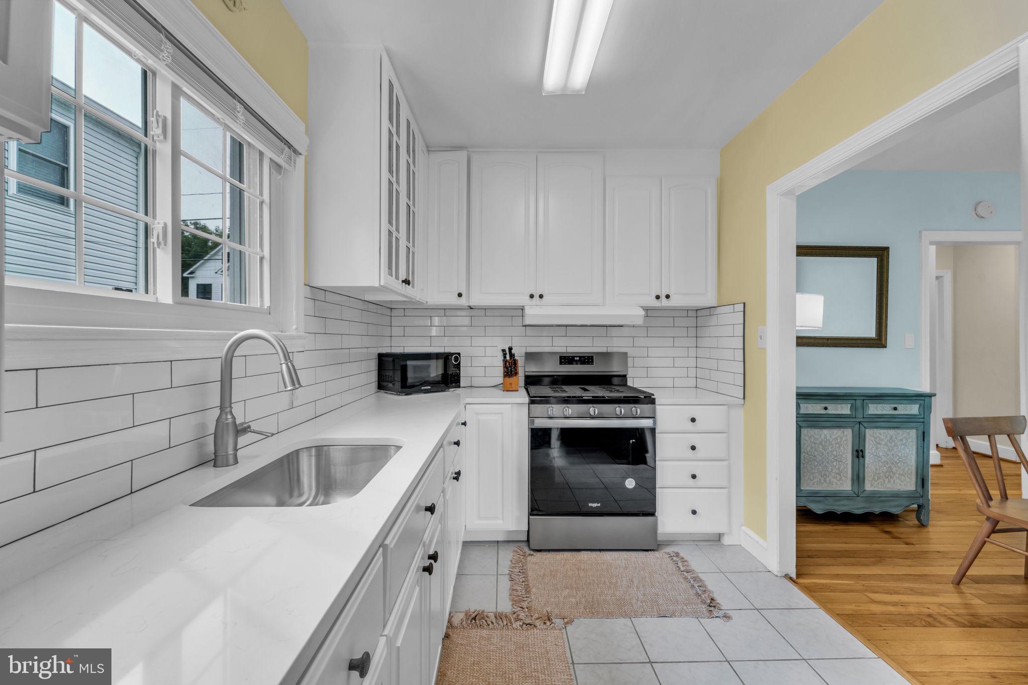 GREENWAY DOWNS - Residential Lease