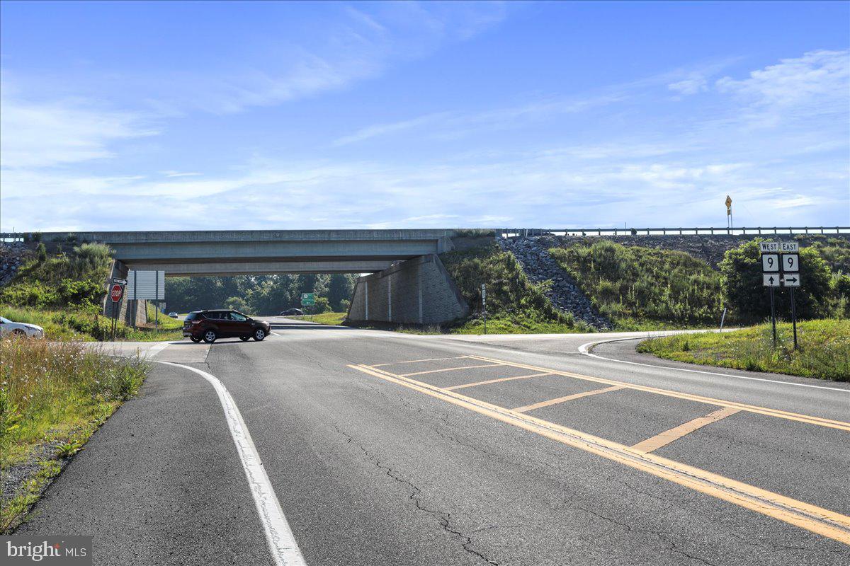 Lot B OPEQUON CONNECTOR