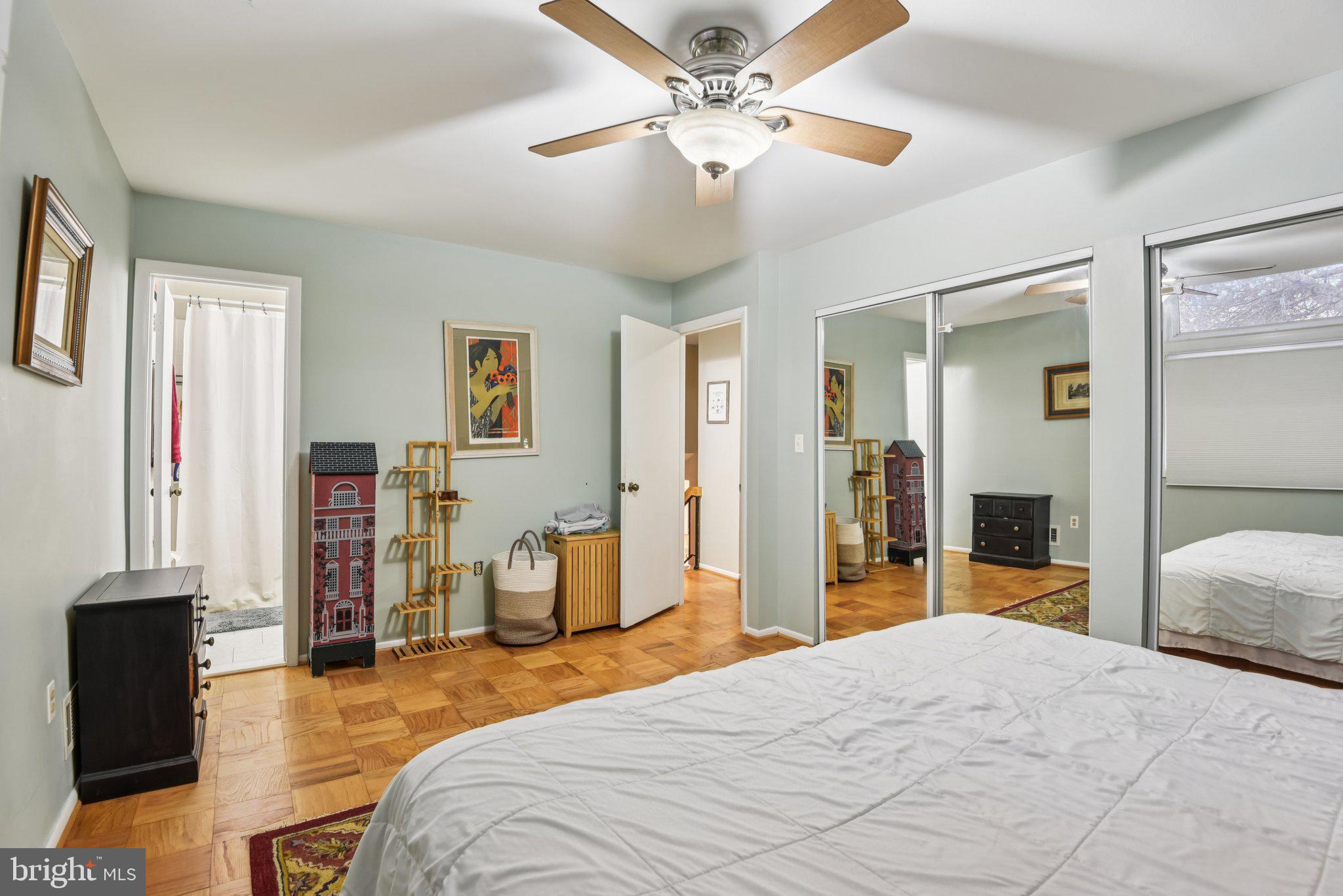 BROOKEVILLE KNOLLS - Residential