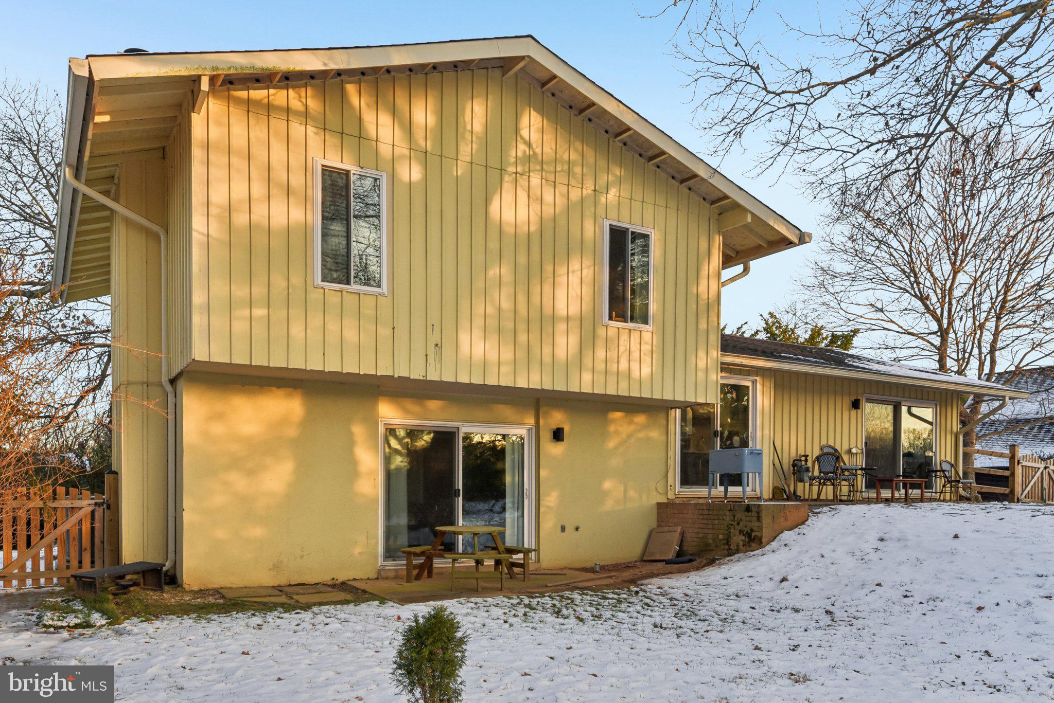 BROOKEVILLE KNOLLS - Residential