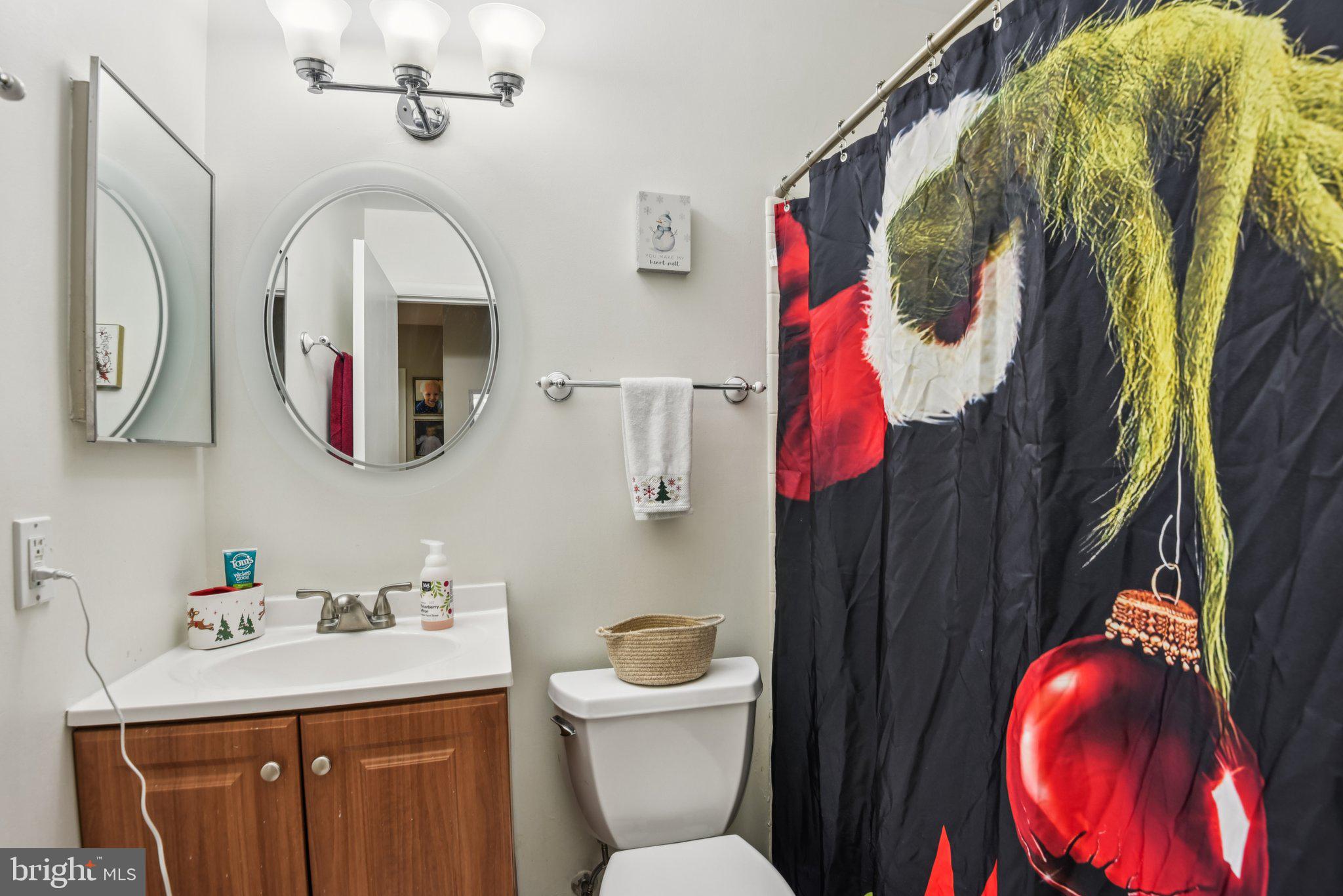 BROOKEVILLE KNOLLS - Residential