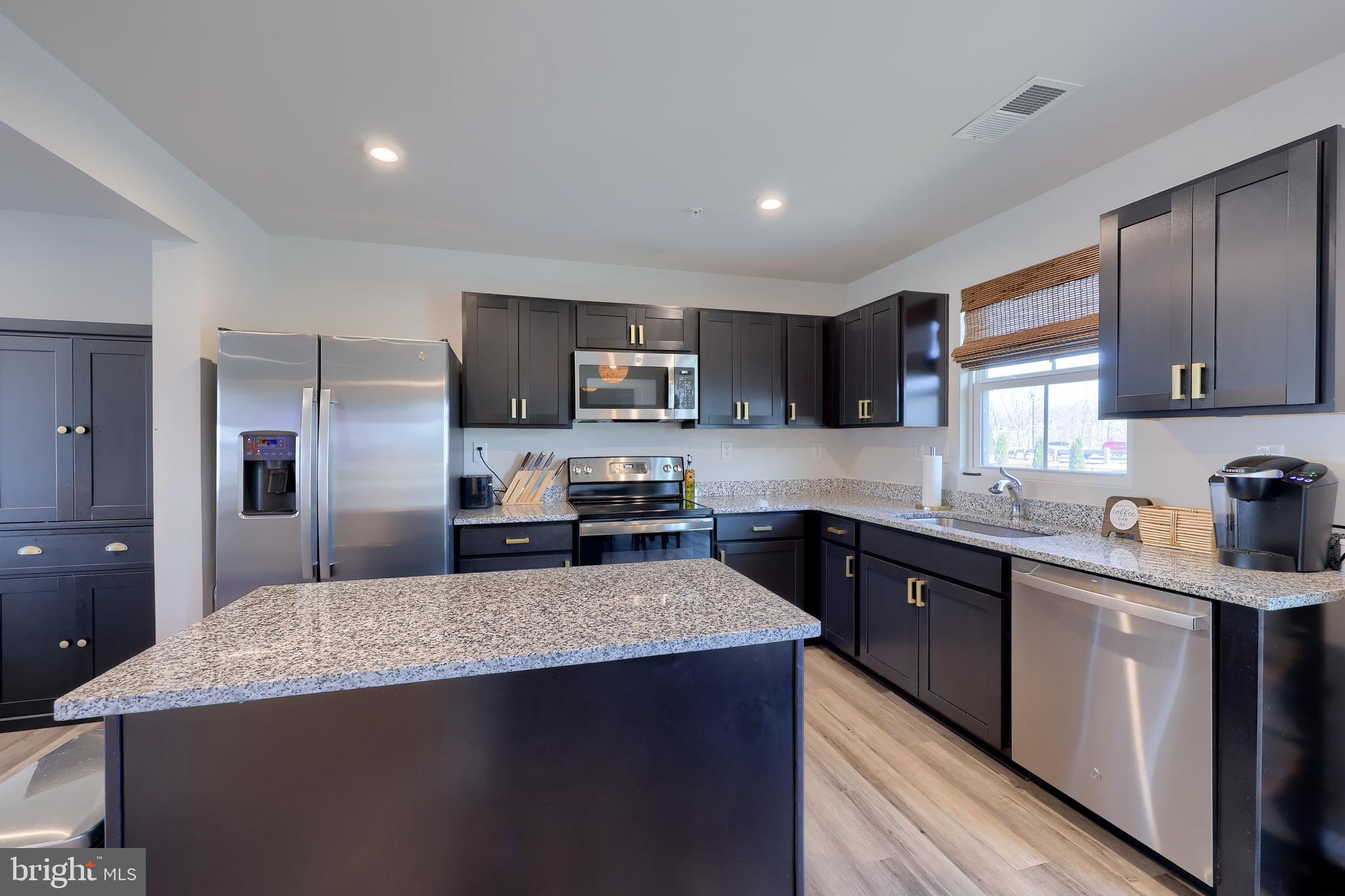 SANATOGA CROSSING - Residential