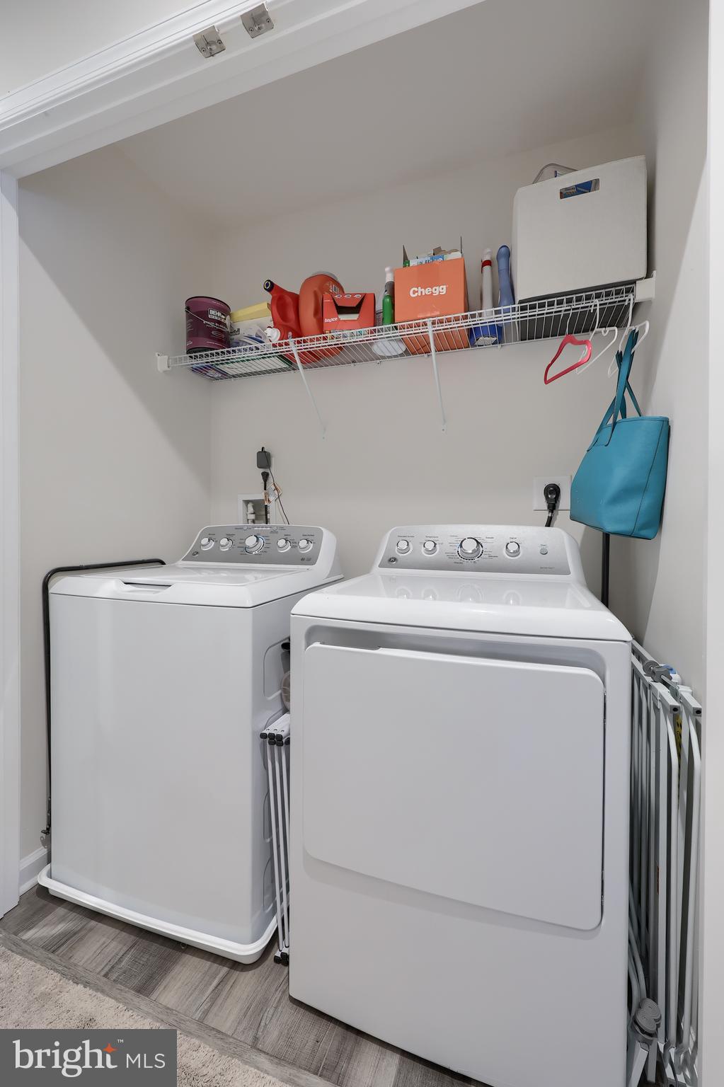 SANATOGA CROSSING - Residential