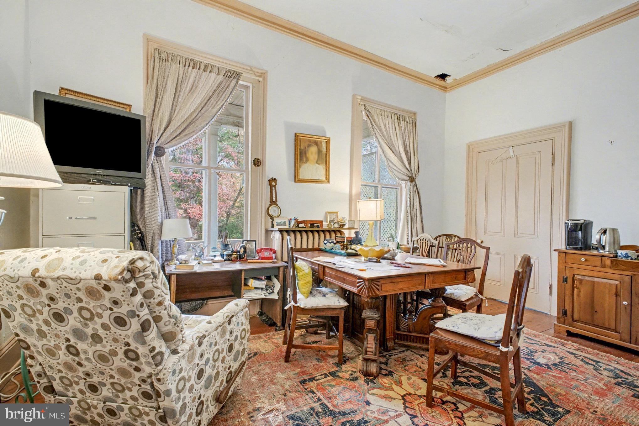 HIGHLAND HOMES - Commercial Sale