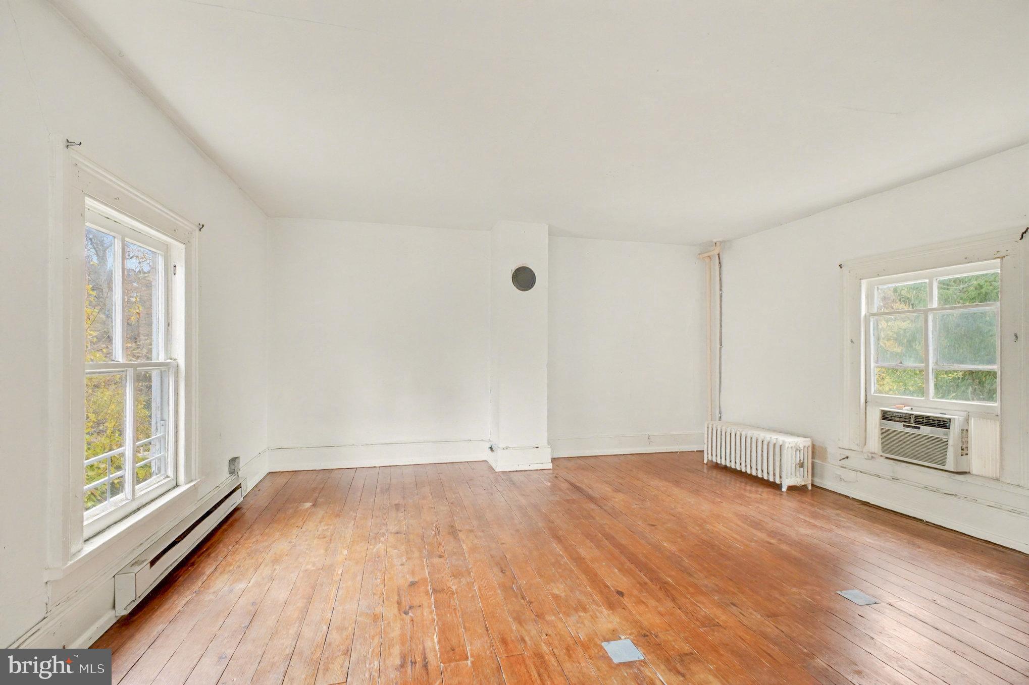 HIGHLAND HOMES - Commercial Sale