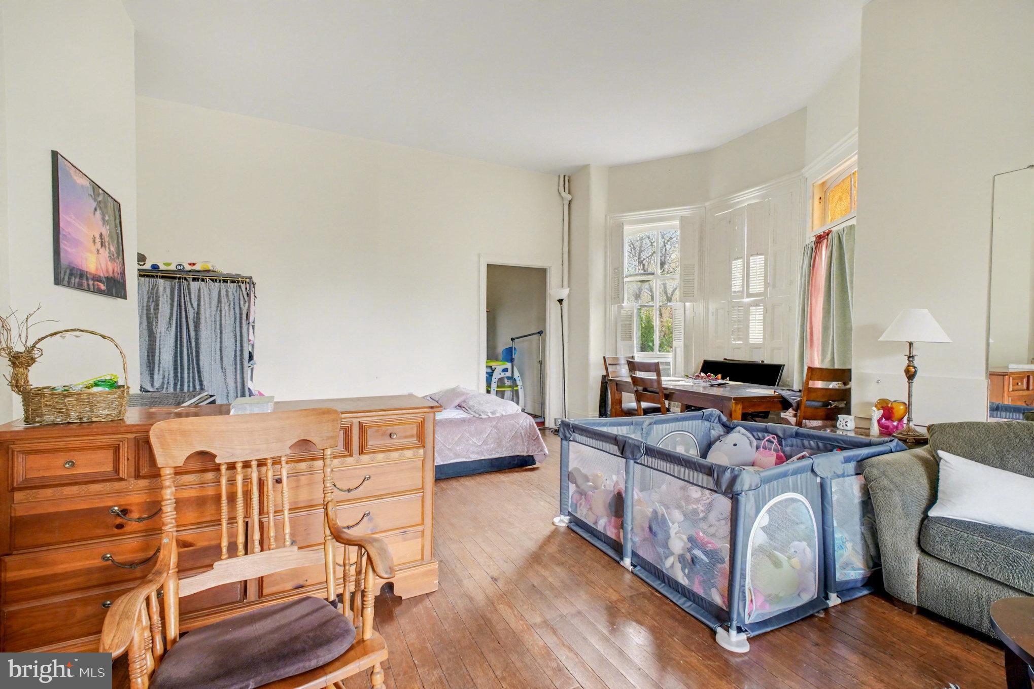 HIGHLAND HOMES - Commercial Sale