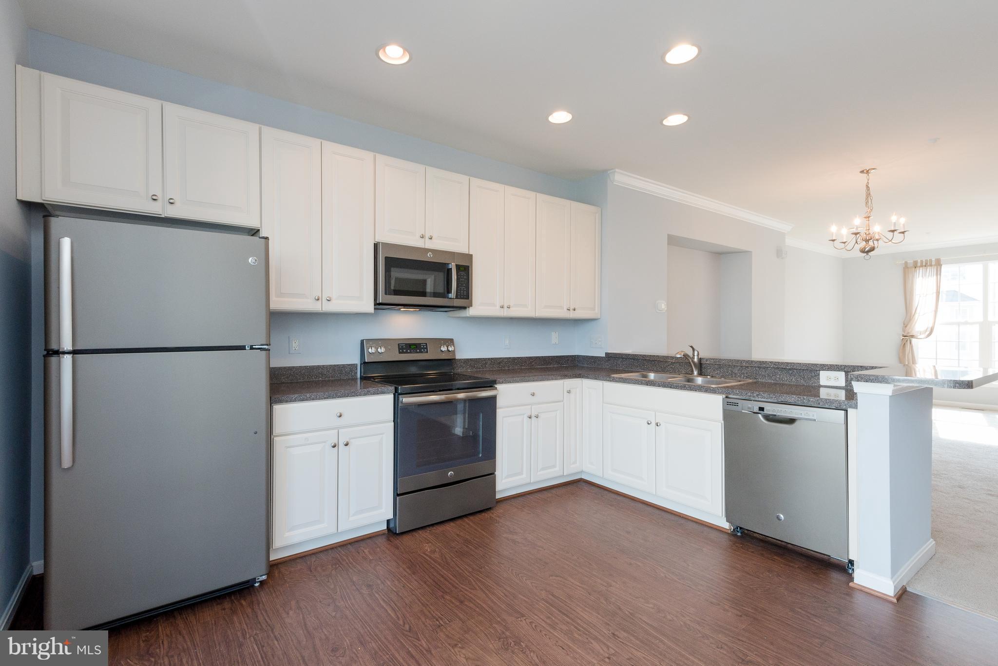 PINEY ORCHARD - Residential