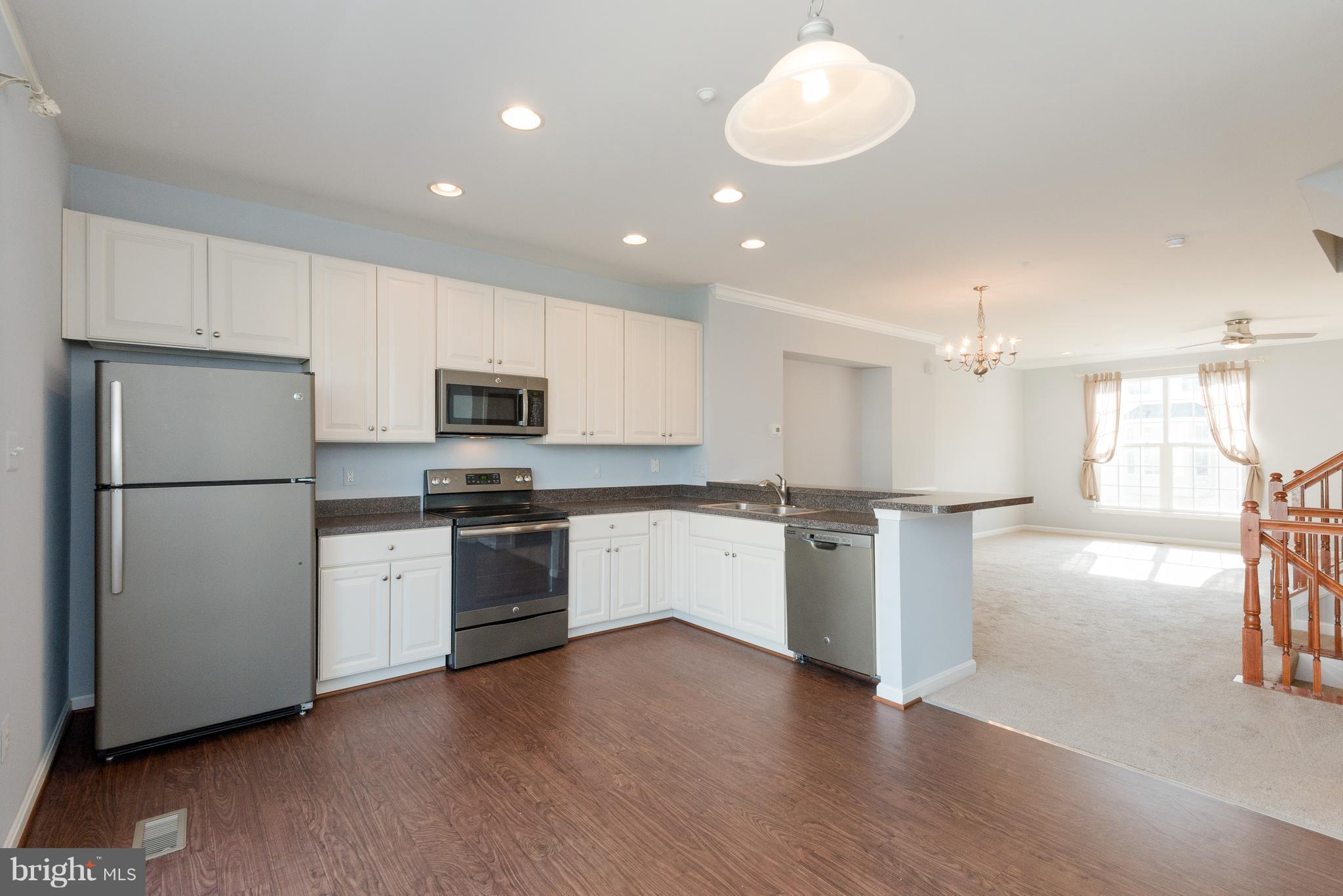 PINEY ORCHARD - Residential