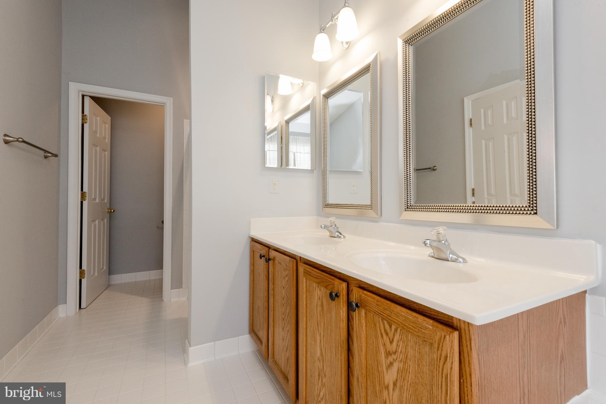 PINEY ORCHARD - Residential