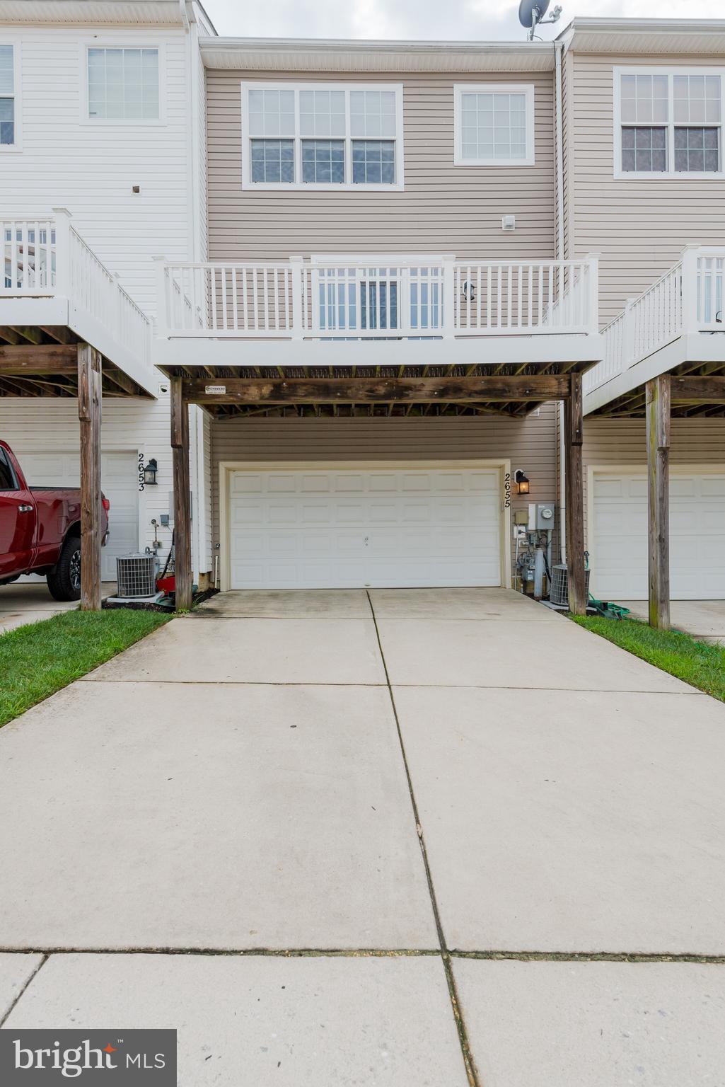 PINEY ORCHARD - Residential