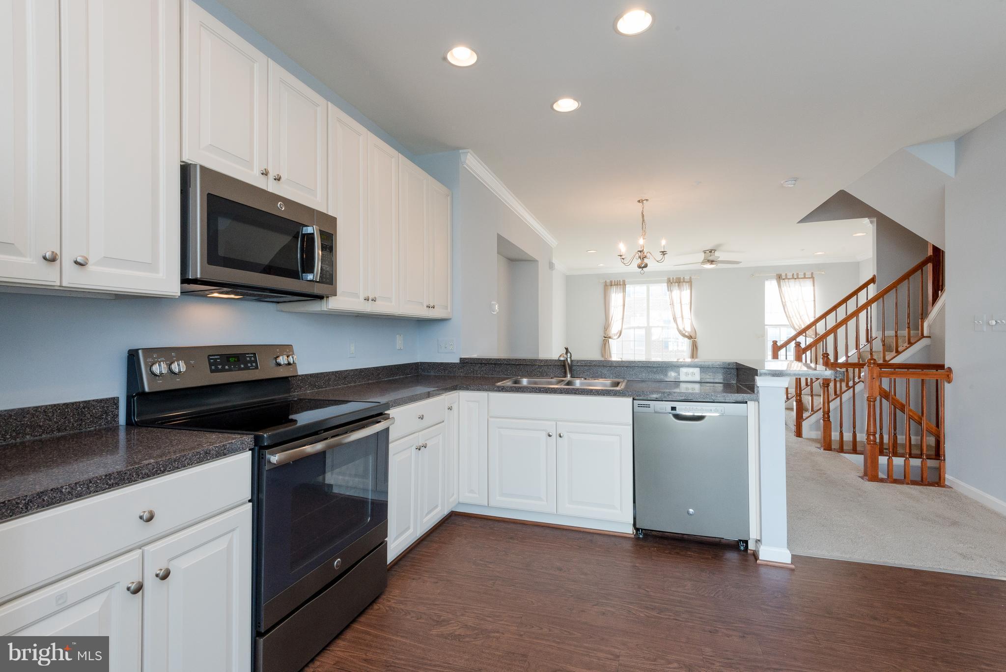 PINEY ORCHARD - Residential