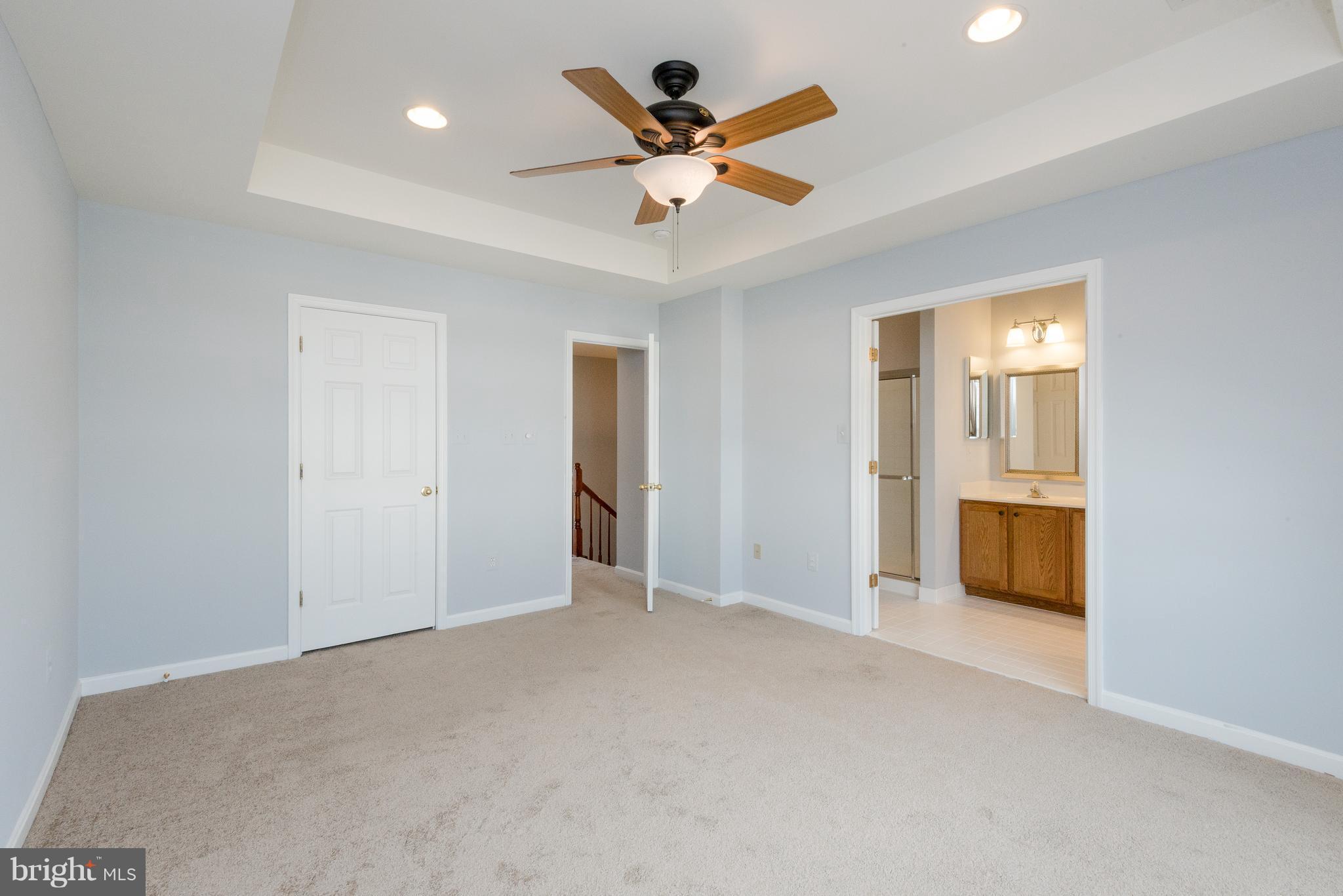 PINEY ORCHARD - Residential