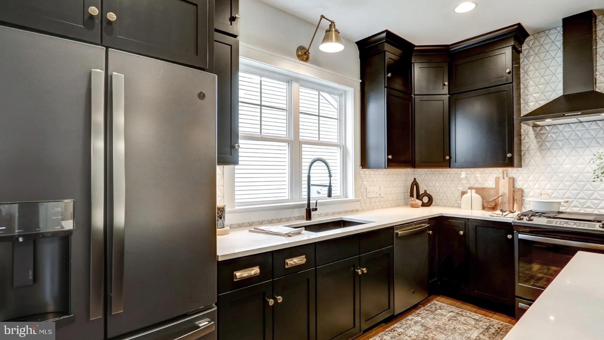 WAYFIELD AT ANNIVILLE - Residential