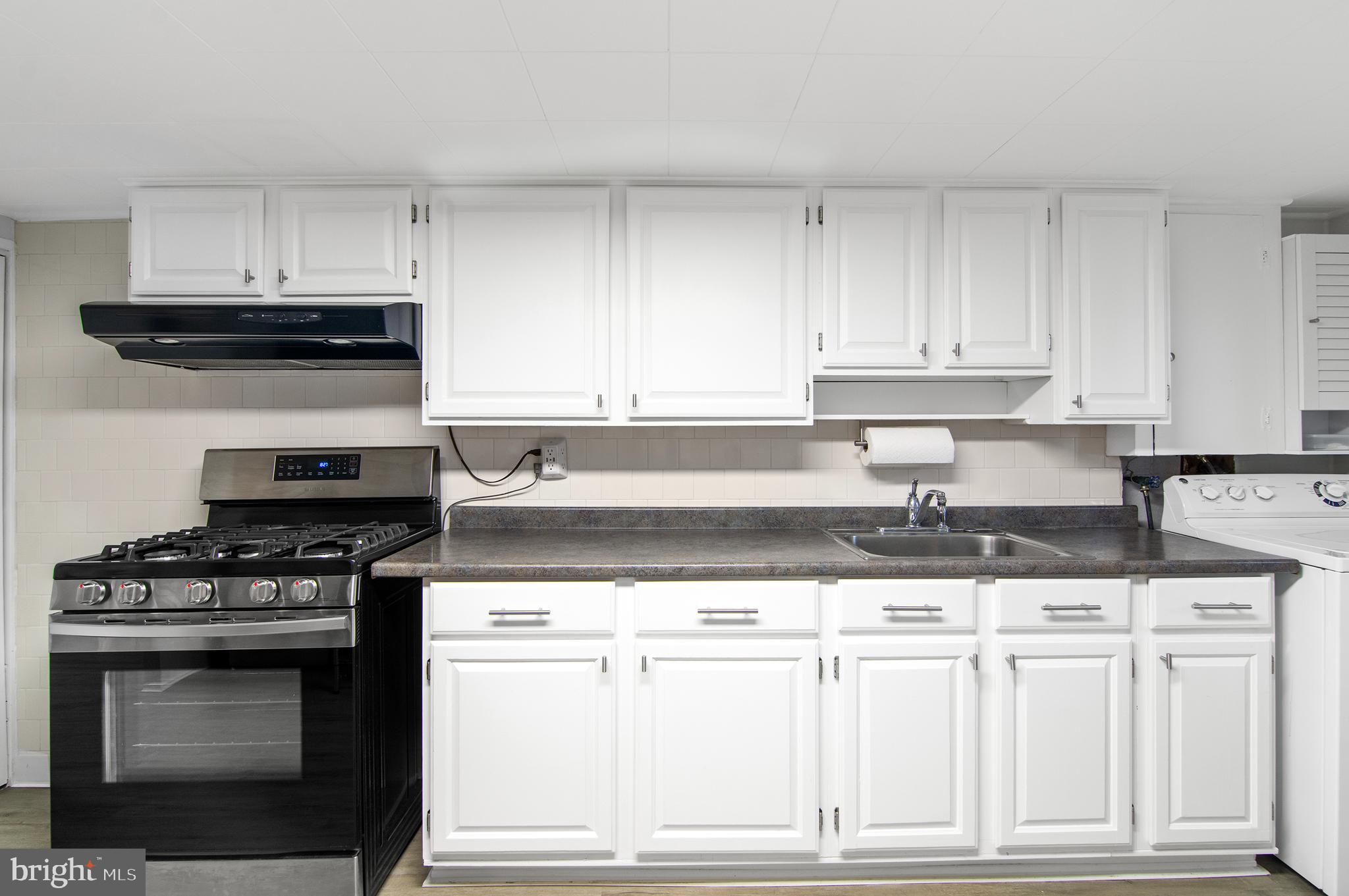 GREEKTOWN - Residential