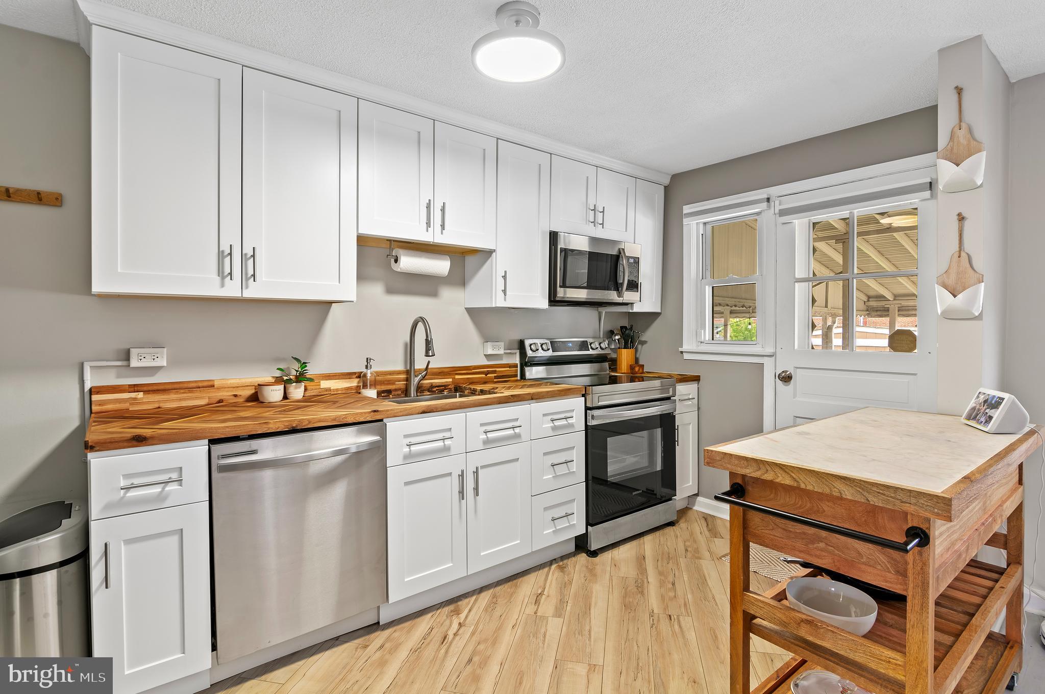 GREEKTOWN - Residential