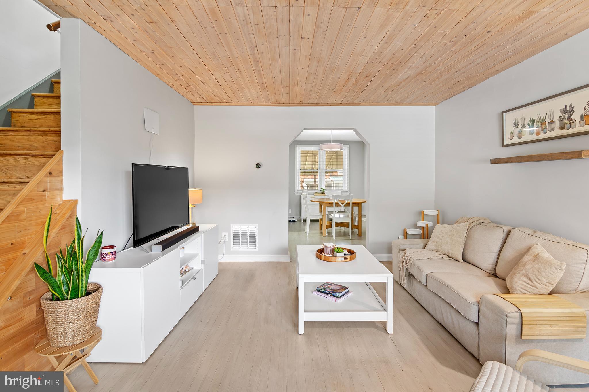 GREEKTOWN - Residential