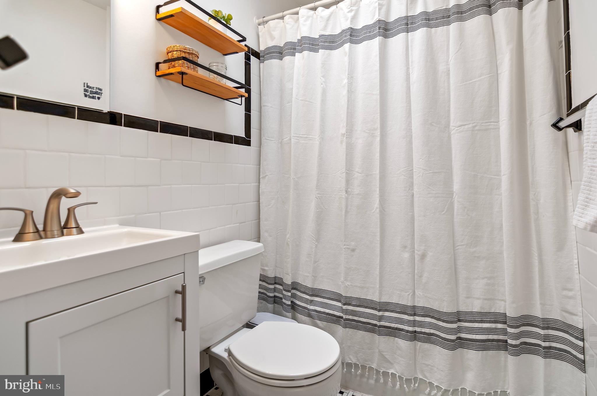 GREEKTOWN - Residential