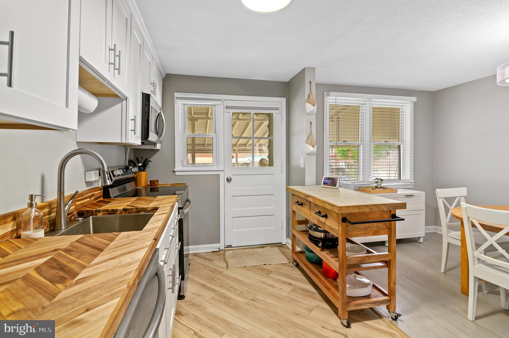 GREEKTOWN - Residential