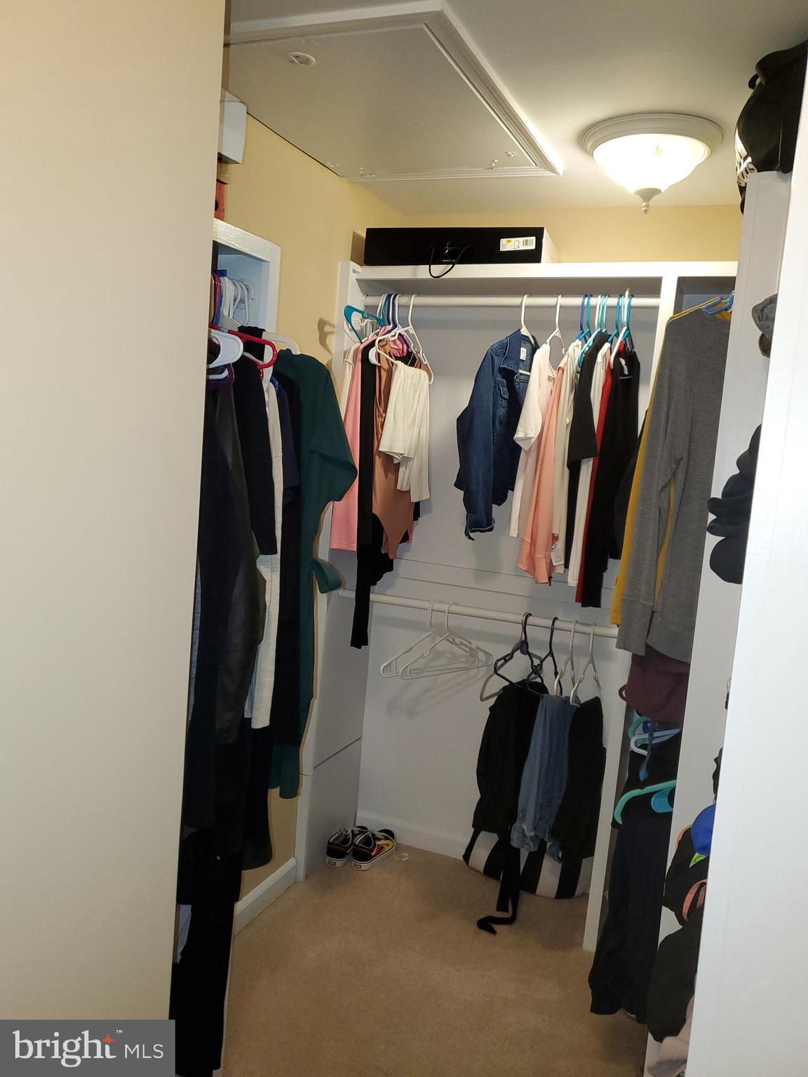 CHURCHILL TOWN SECTOR - Residential