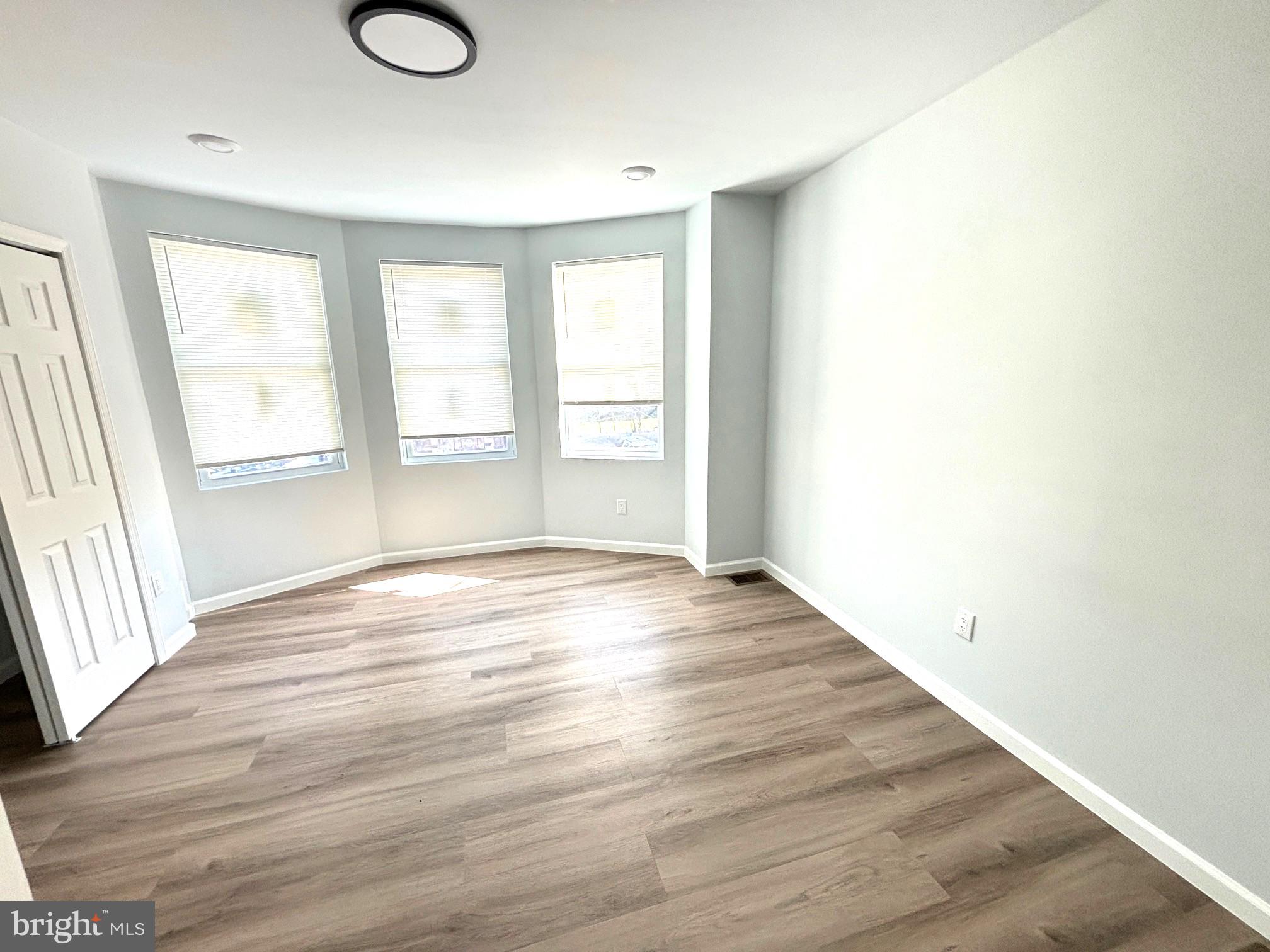 PHILADELPHIA - Residential