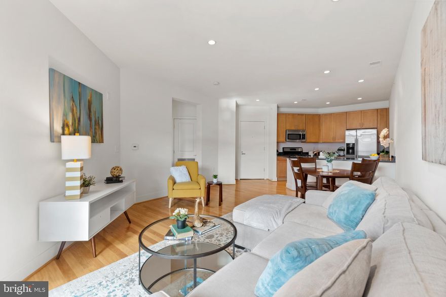 RARE UNIT: Own one of the few large top floor one-bedroom units with a private balcony overlooking the courtyard. 1800 Wilson within walking distance of the Rosslyn and Courthouse metro locations, restaurants, shopping, fitness centers, and more. This one bedroom boasts an open living space & kitchen with stainless steel appliances and granite countertops/island. The bedroom features lots of natural light and a walk-in closet.    BUILDING HIGHLIGHTS: Low condo fees, gym with Peloton bikes, attended front desk, garage and guest parking, secure bike storage, courtyard with fireplace, business center, and clubroom.  LOCATION DETAILS:  Walkscore = 95!  Numerous retail, restaurants & employers nearby, to name a few: Tupelo Honey, Barley Mac, Quinn's, Sfoglina, Bash Boxing, Orange Theory, Whole Foods, Deloitte, Nestle HQ.