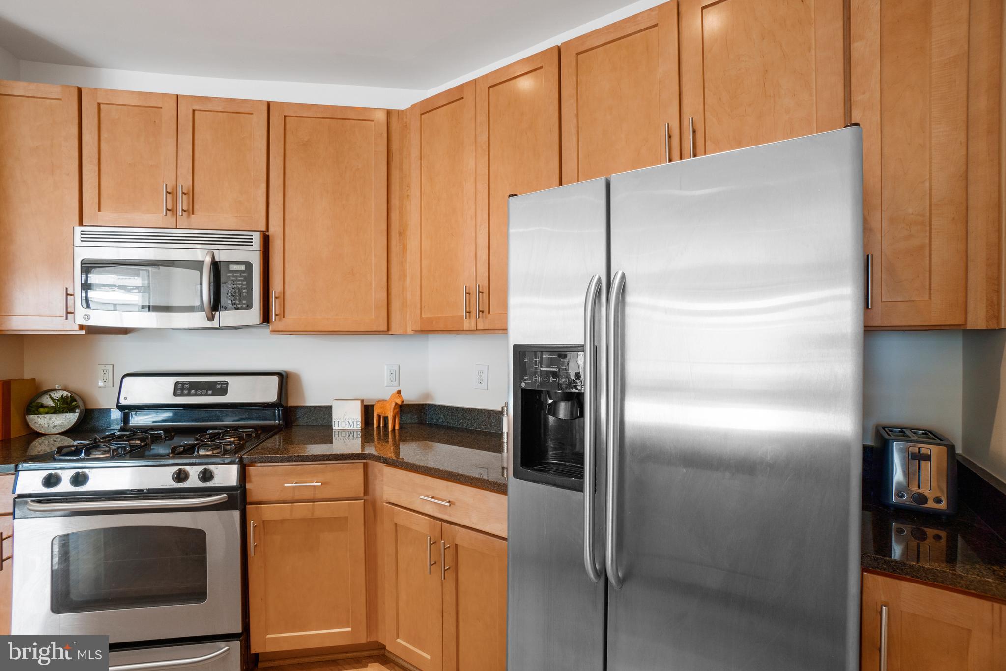 1800 WILSON - Residential