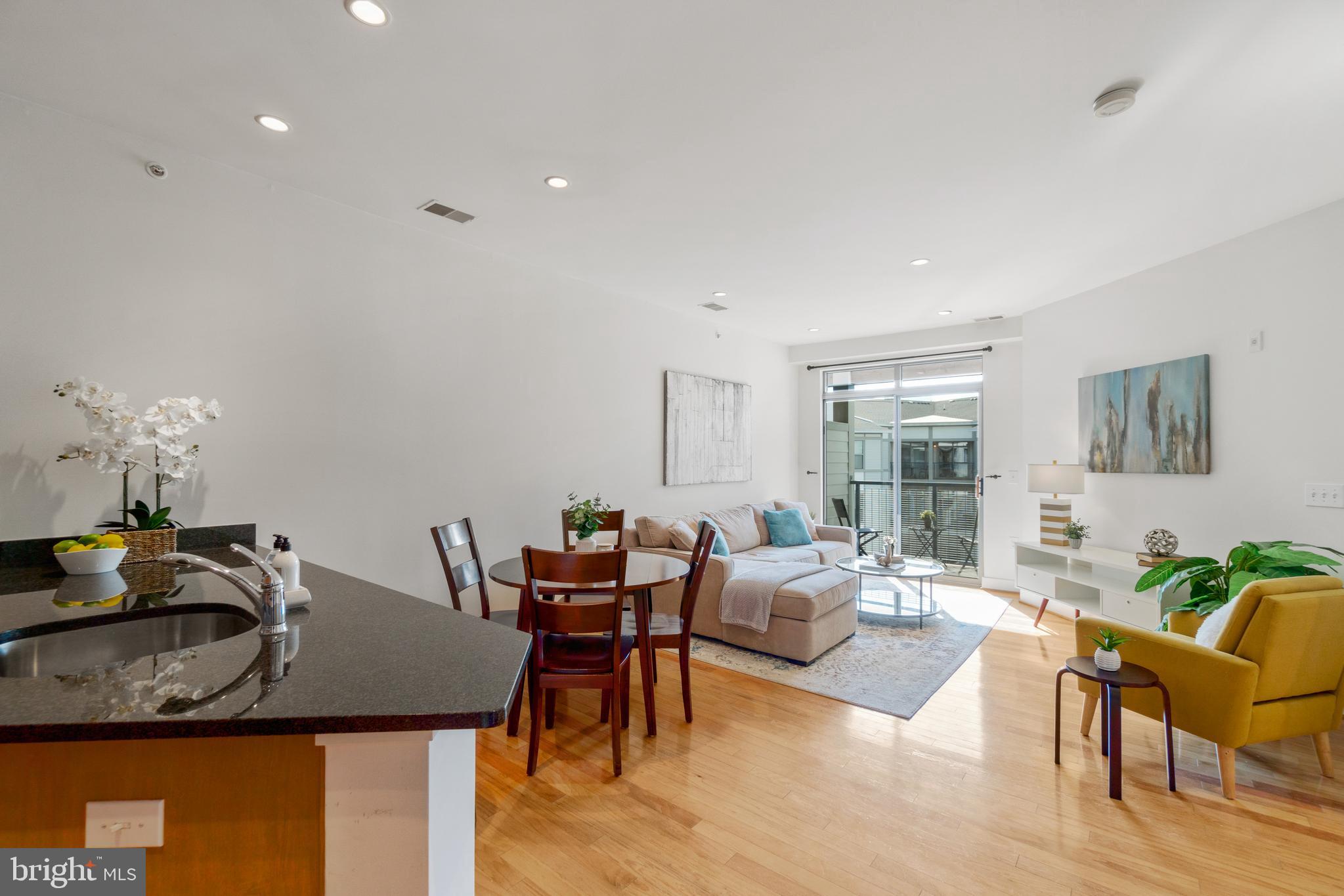 1800 WILSON - Residential