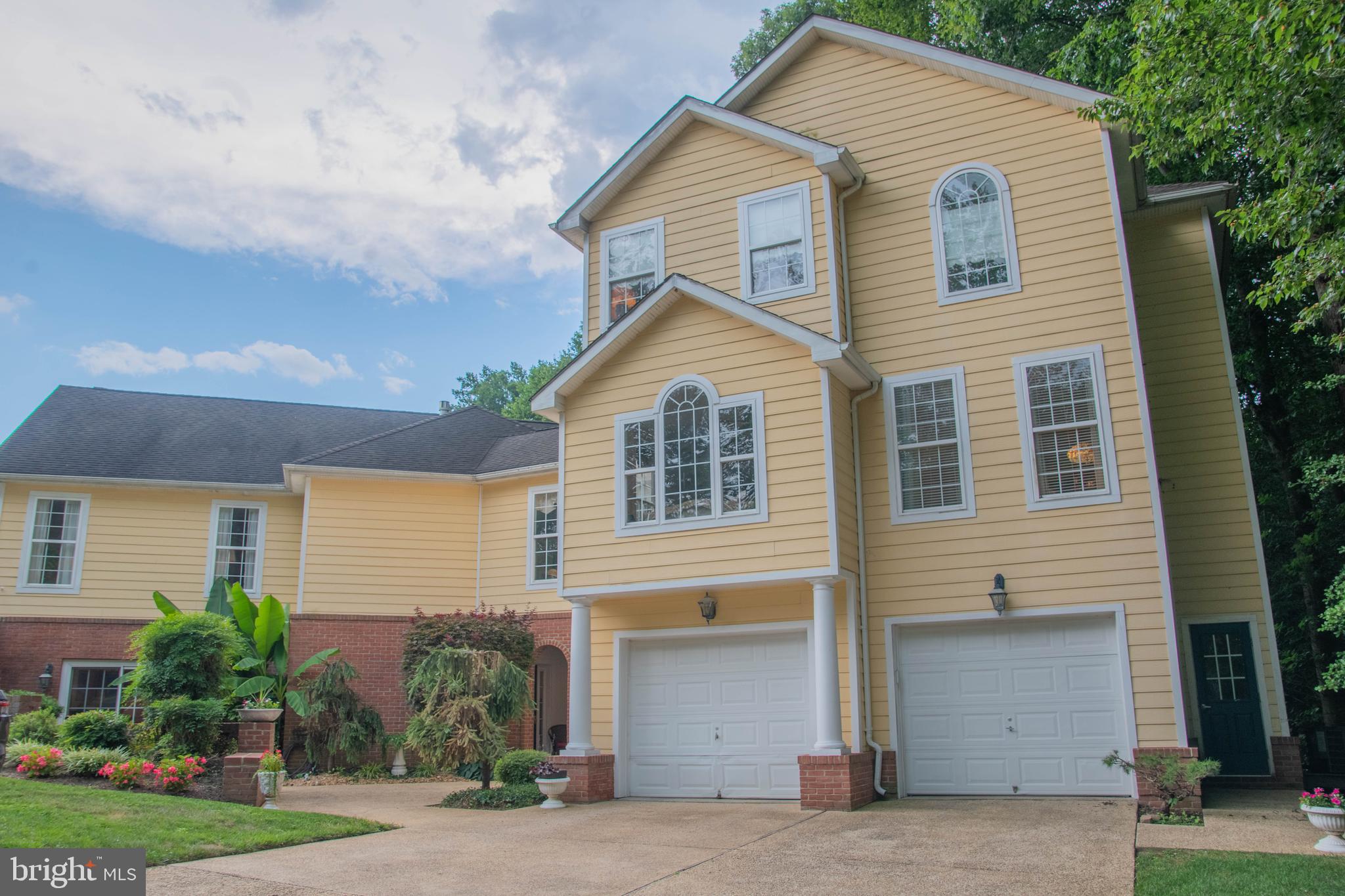 113 BURNING BUSH PLACE