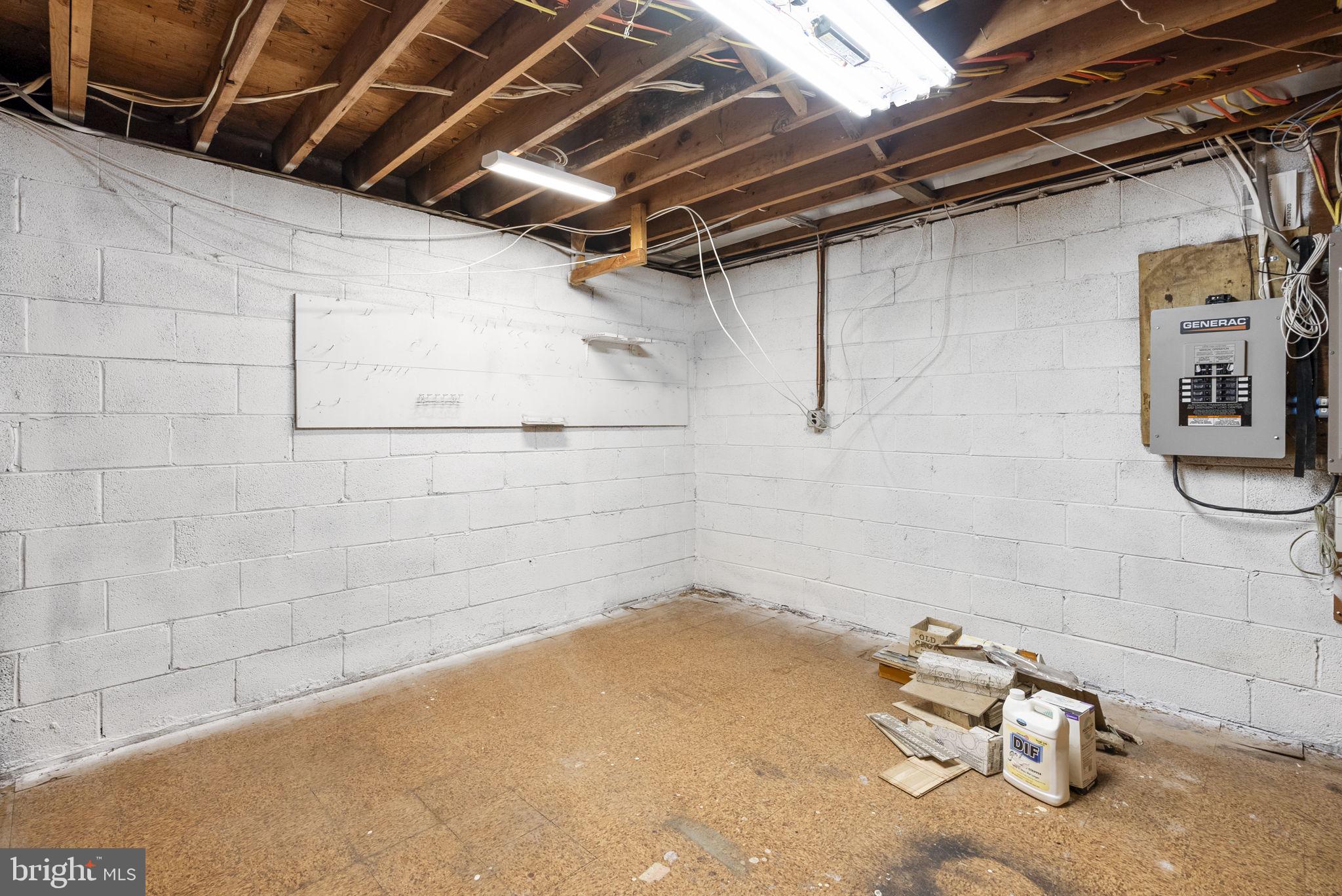 FAIRVIEW ESTATES - Residential