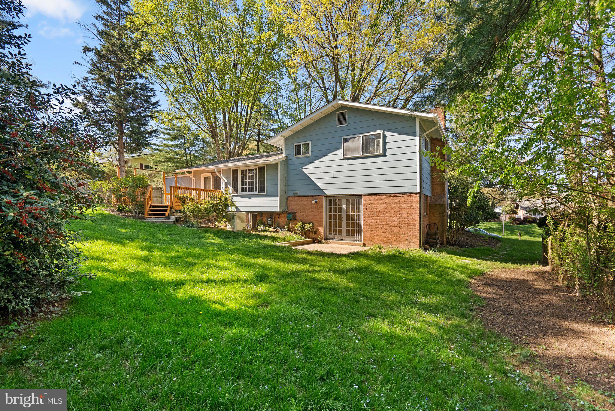 FAIRVIEW ESTATES - Residential