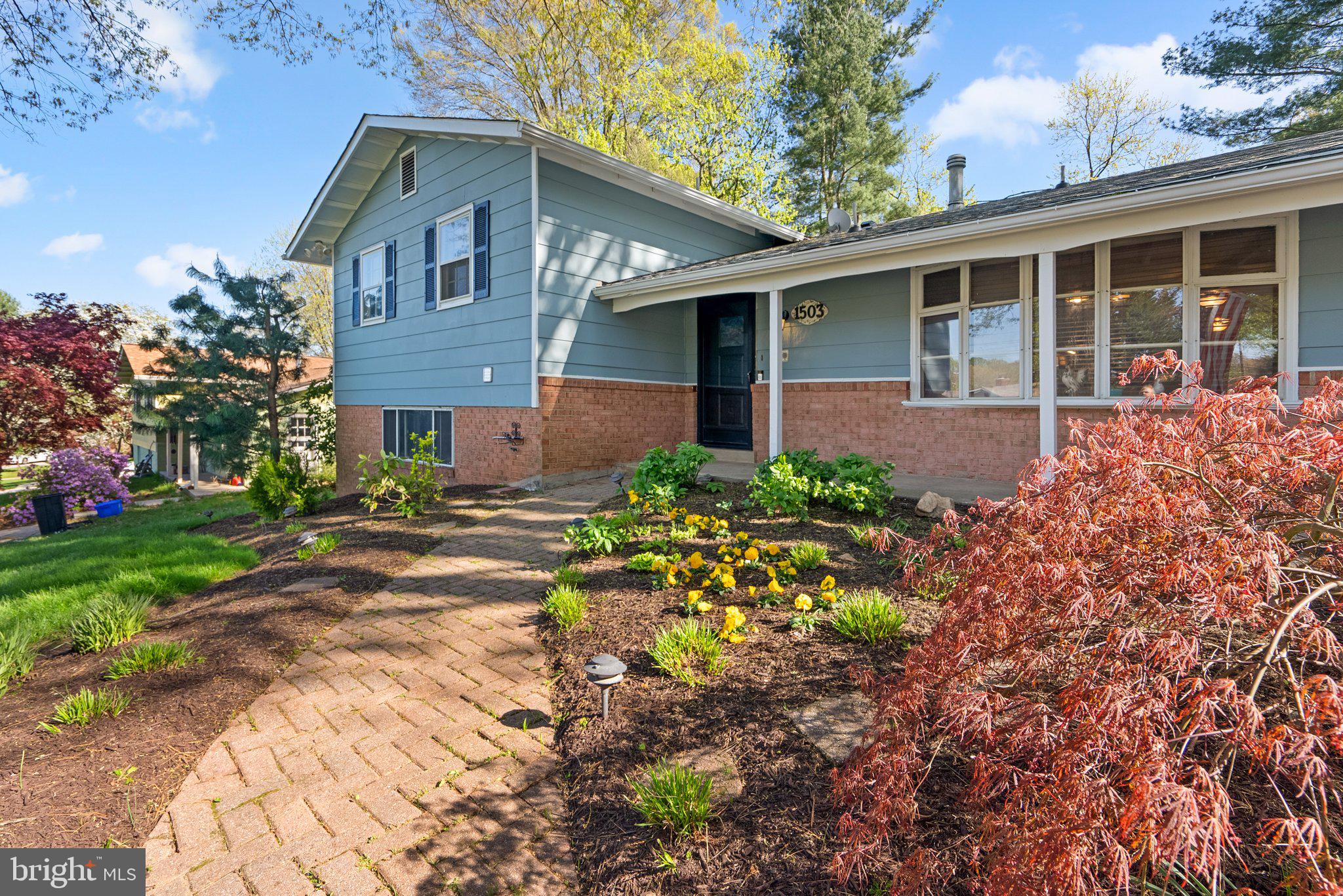 FAIRVIEW ESTATES - Residential