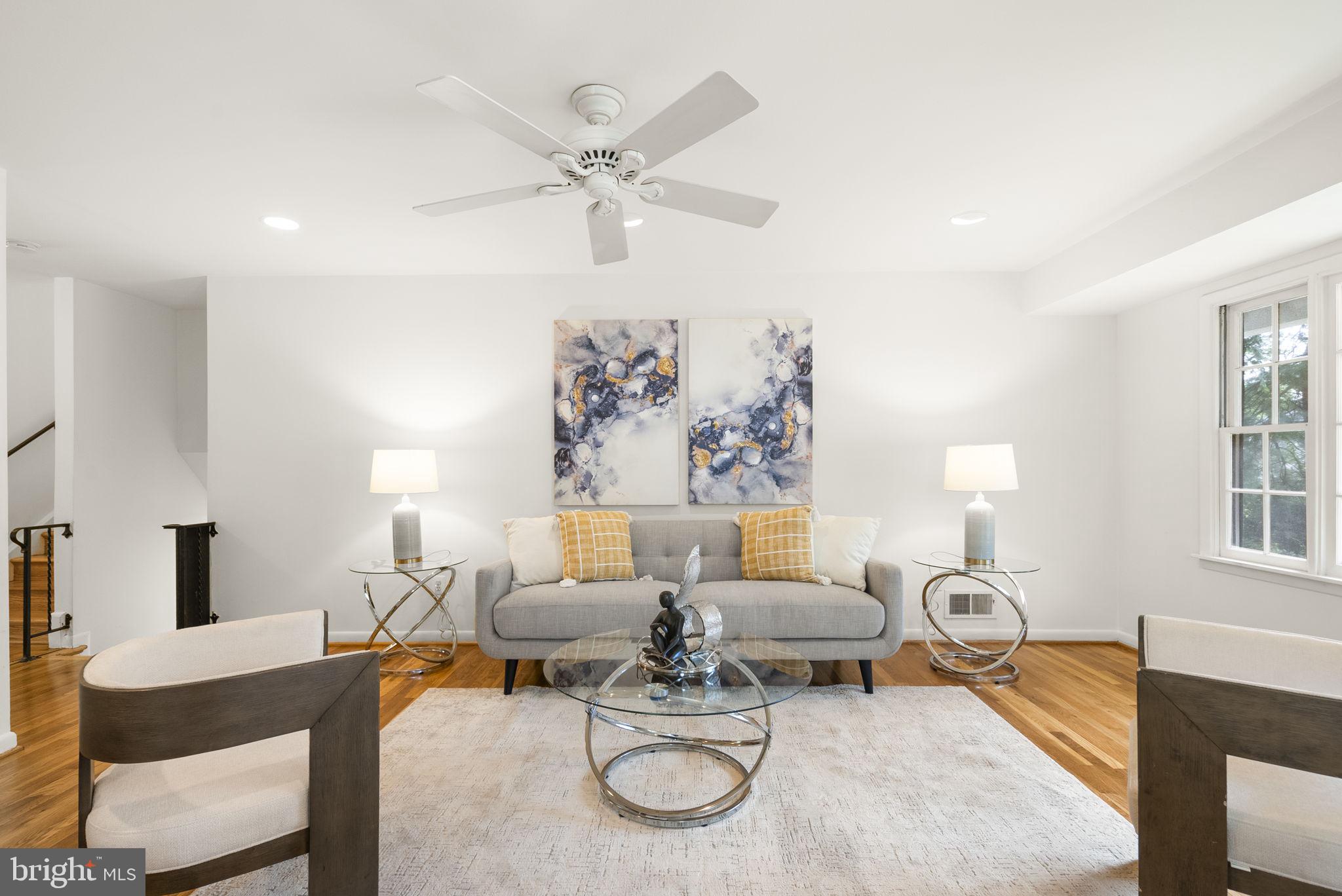 FAIRVIEW ESTATES - Residential