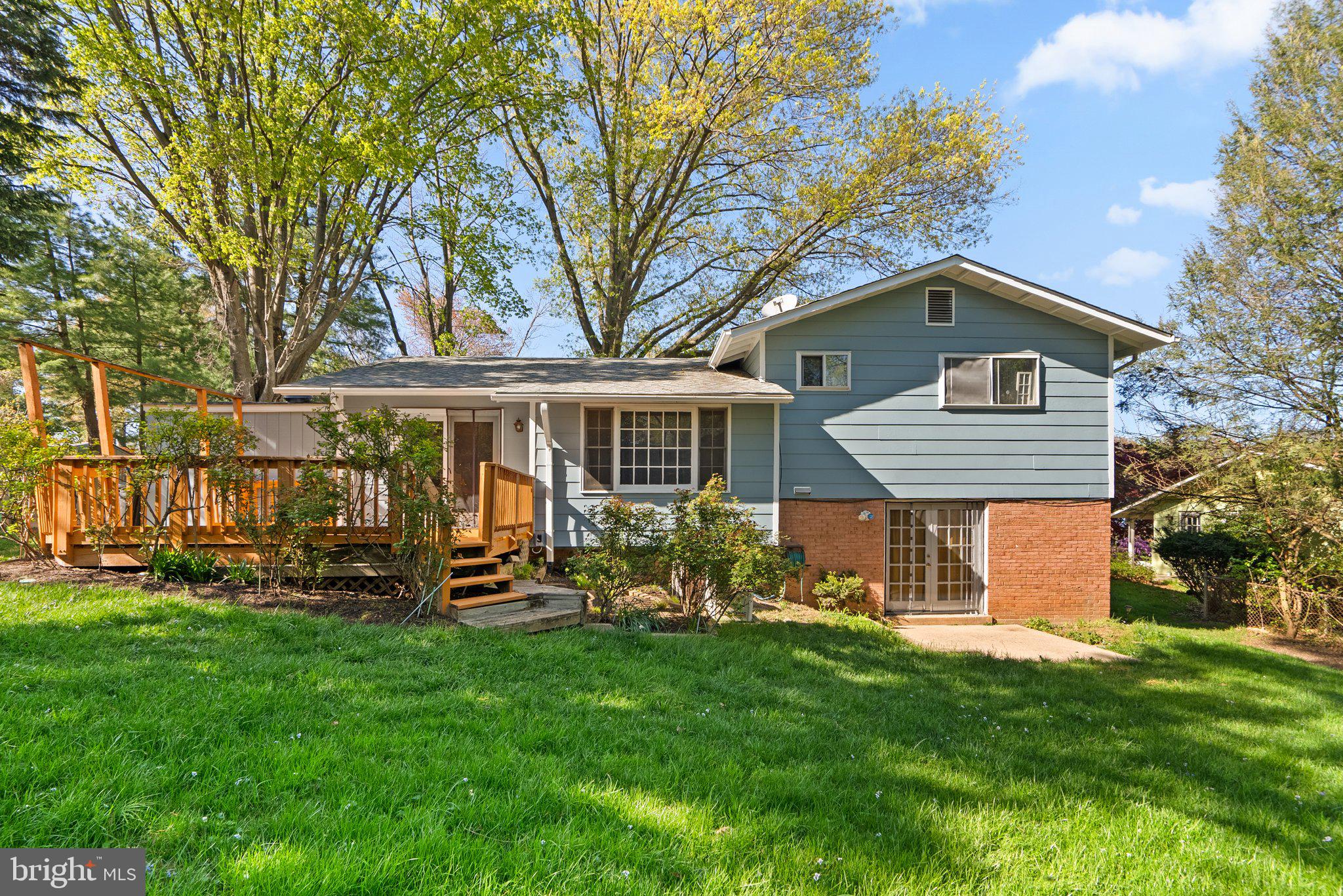 FAIRVIEW ESTATES - Residential