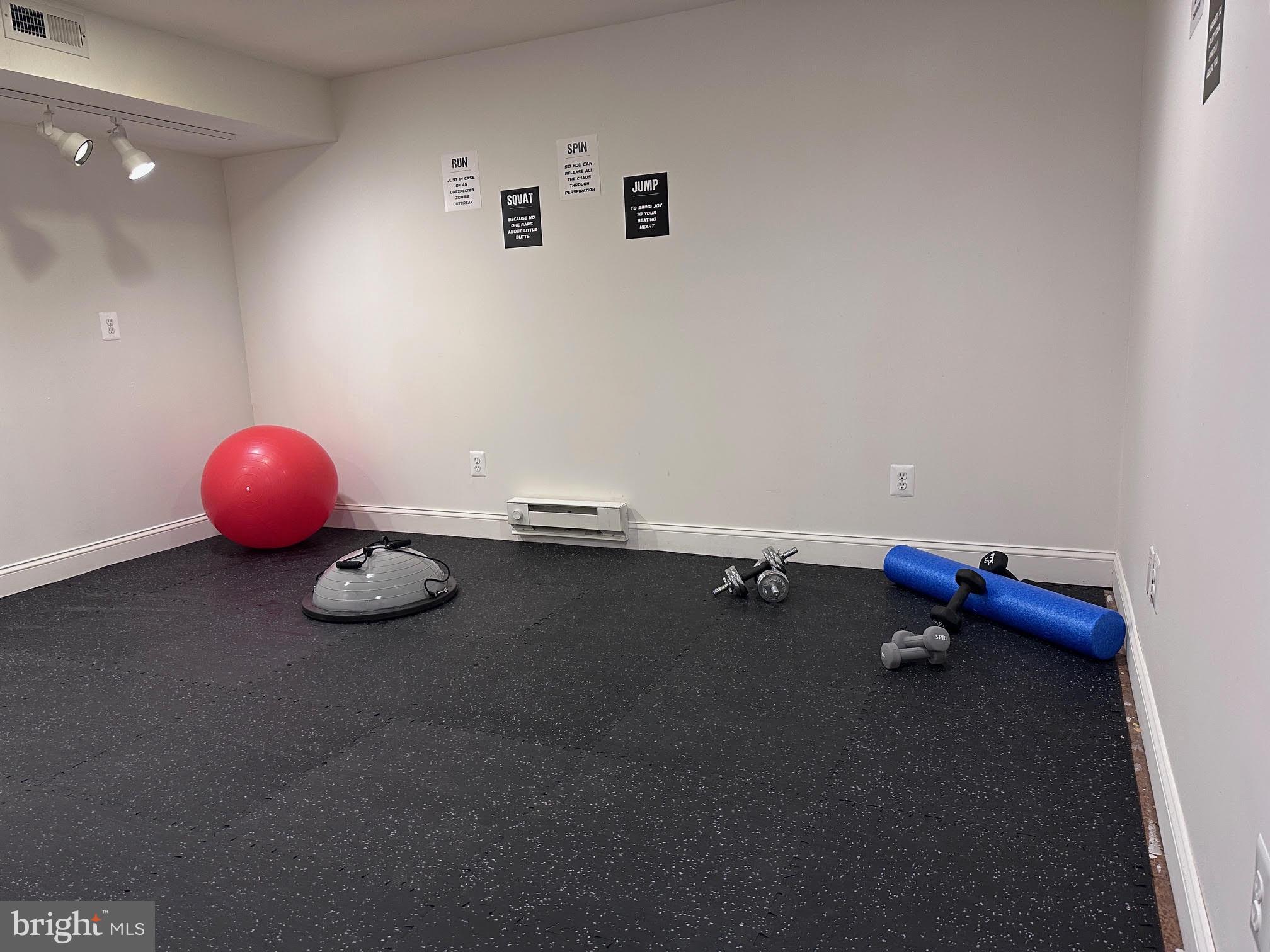 FAIRVIEW ESTATES - Residential