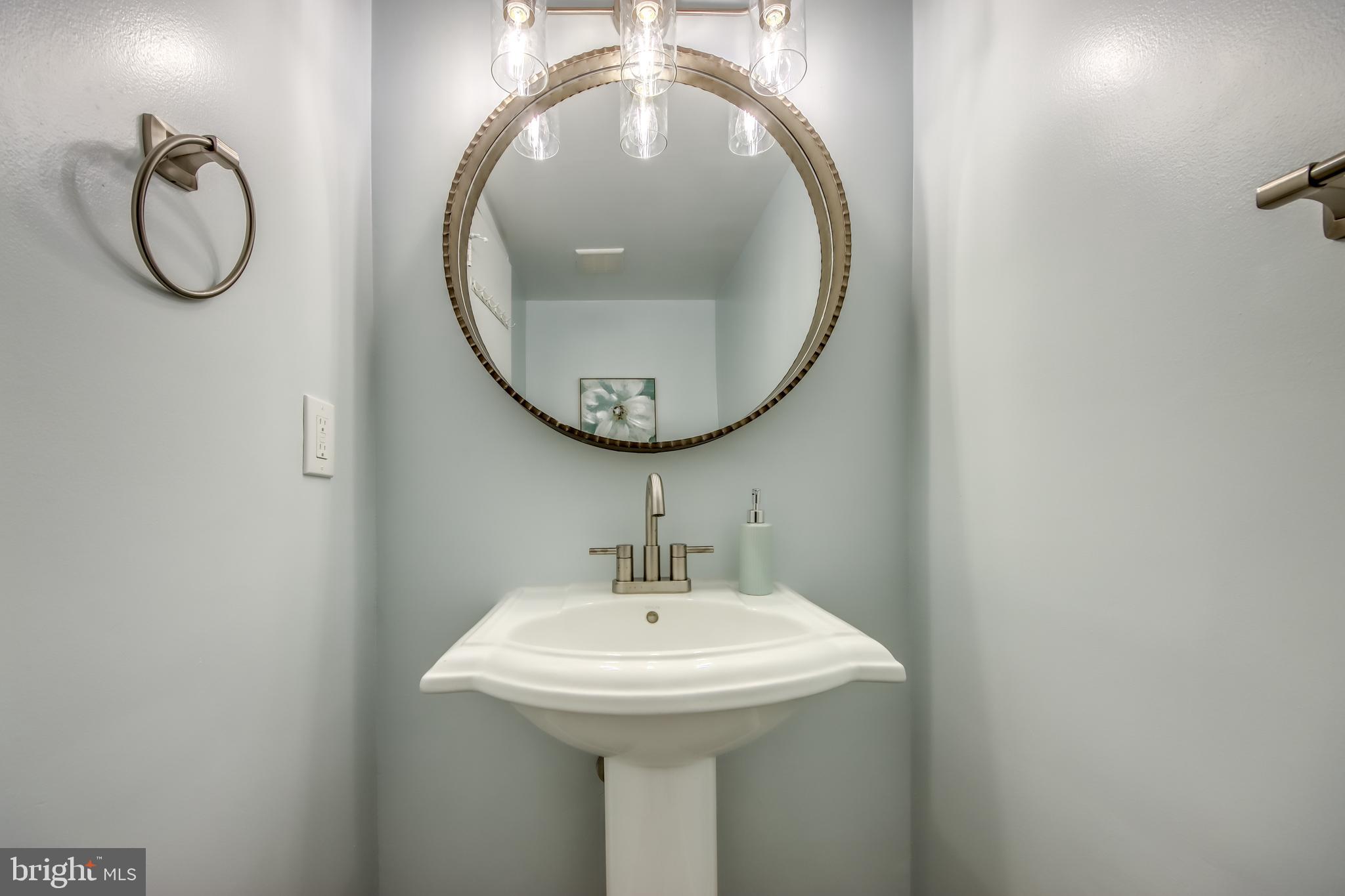 FRANCONIA COMMONS - Residential