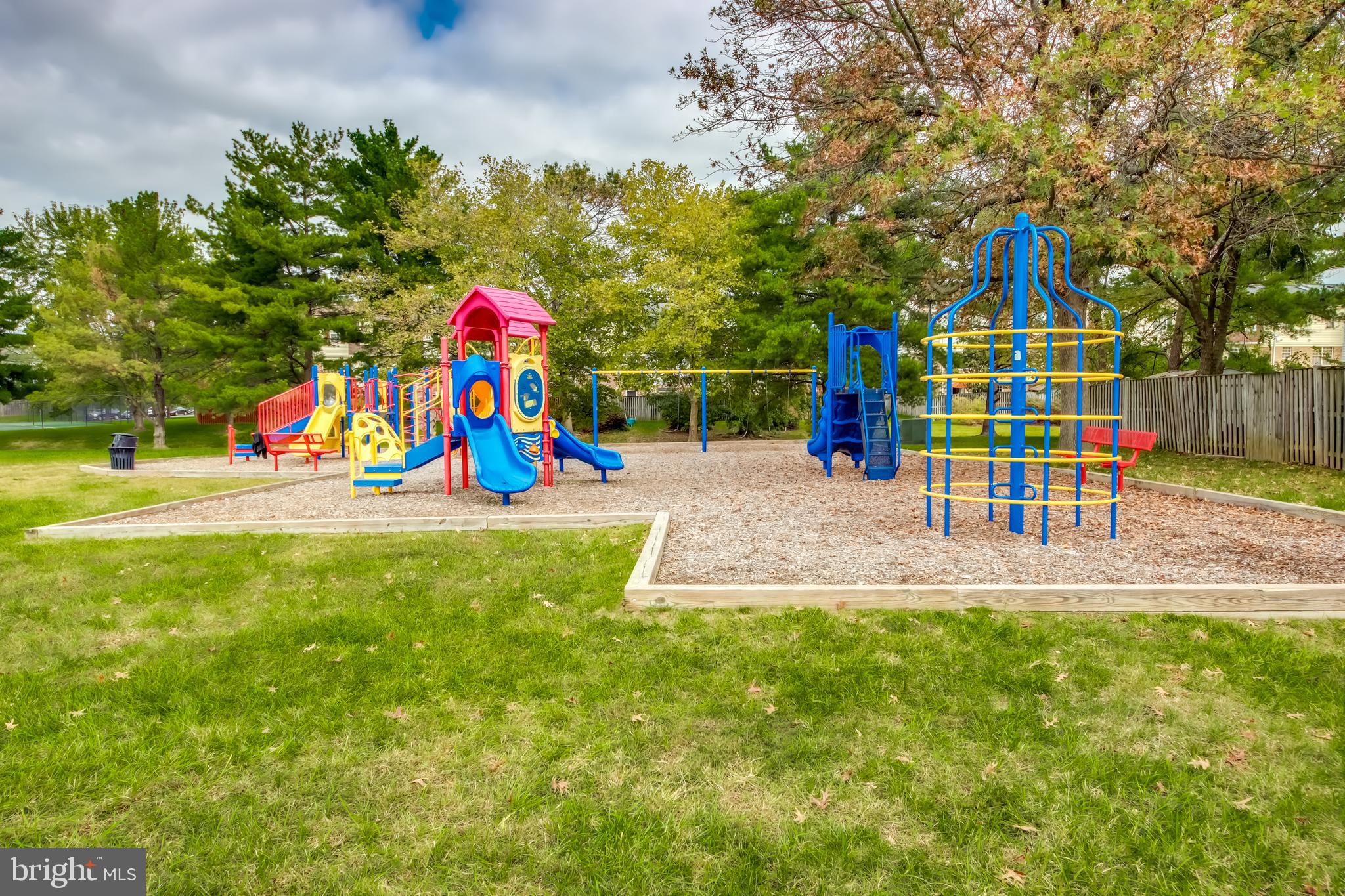 FRANCONIA COMMONS - Residential