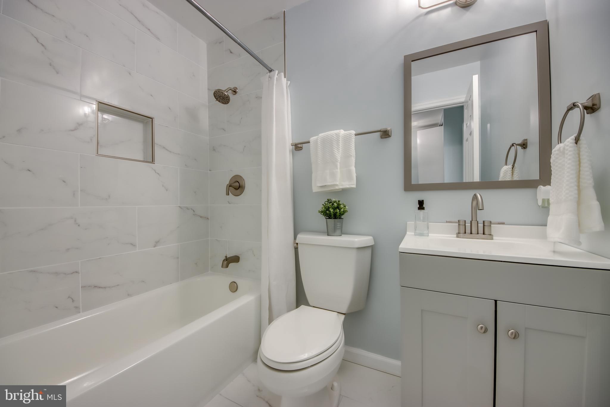 FRANCONIA COMMONS - Residential