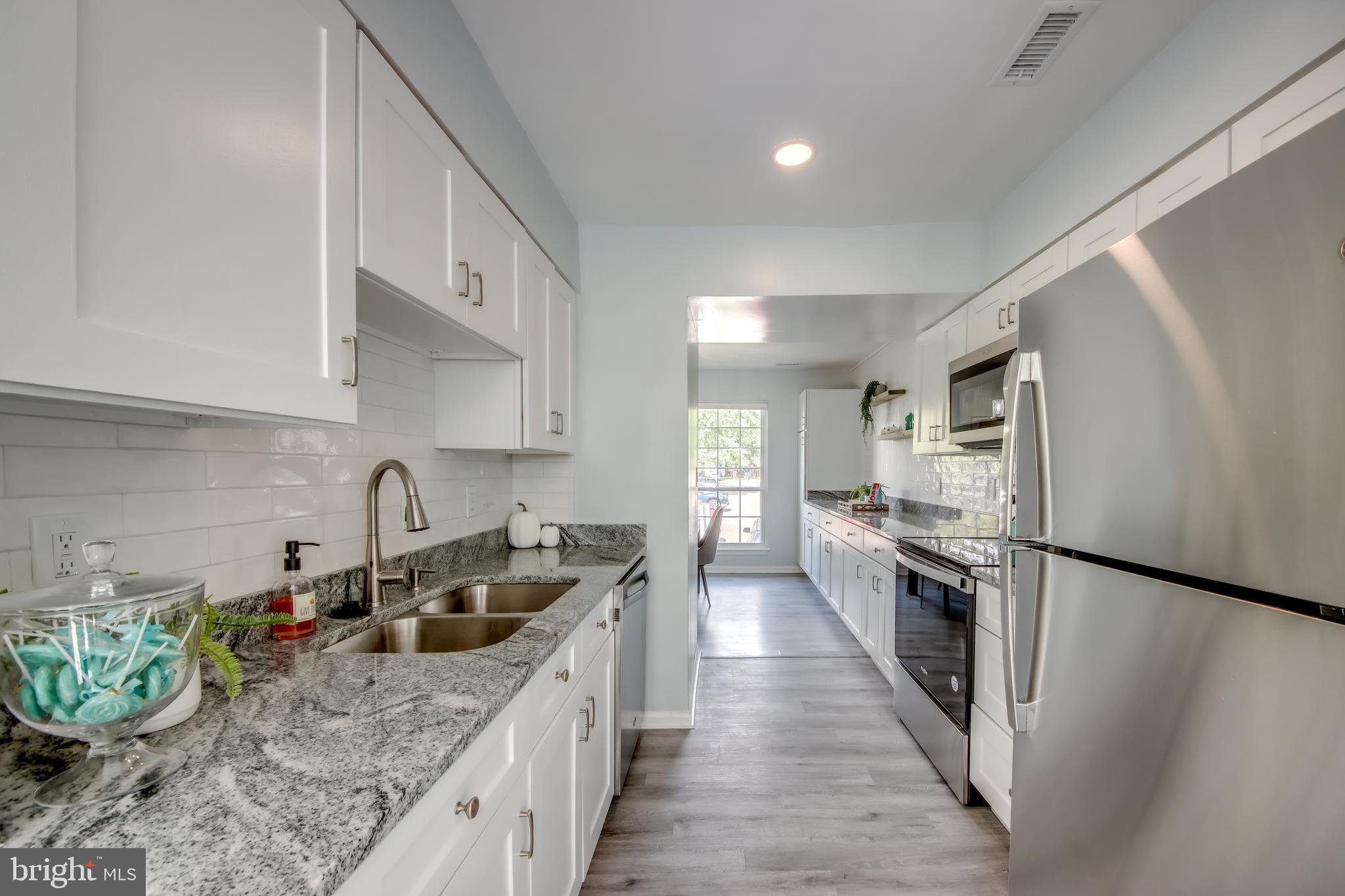 FRANCONIA COMMONS - Residential