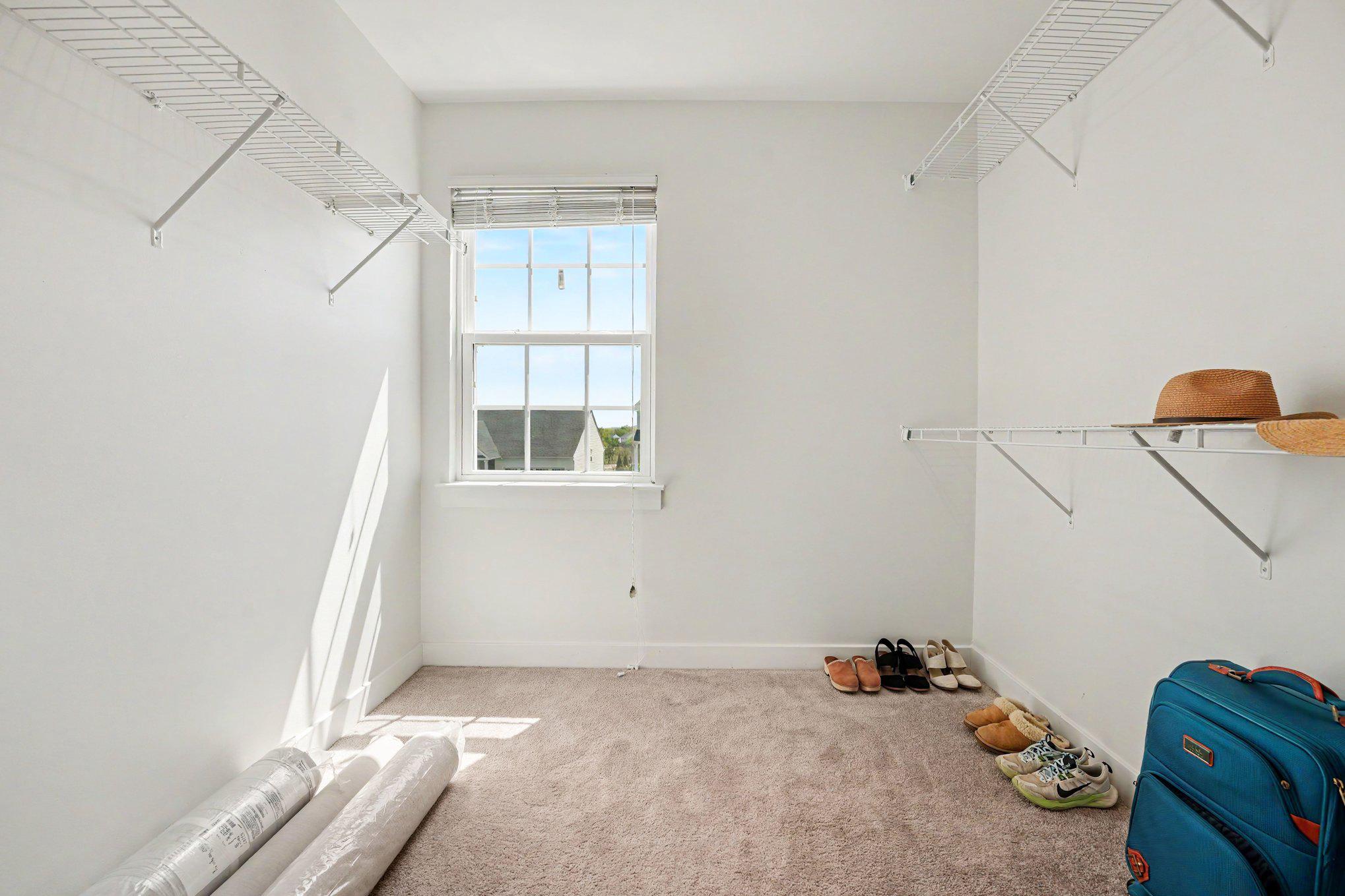 HANOVER POINTE - Residential