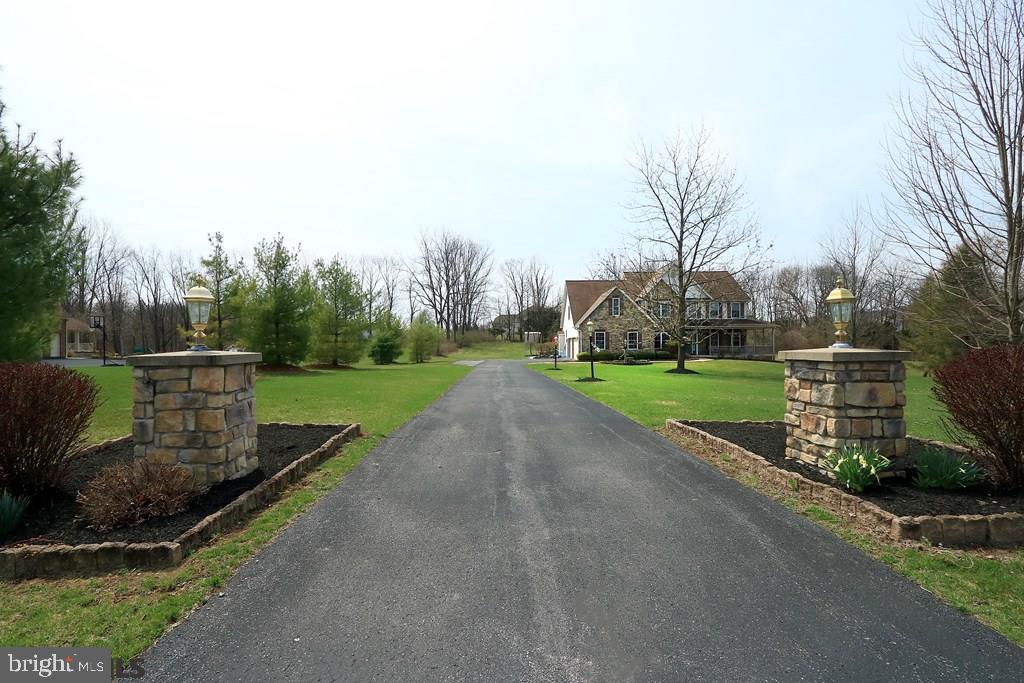 FERNE HOLLOW - Residential